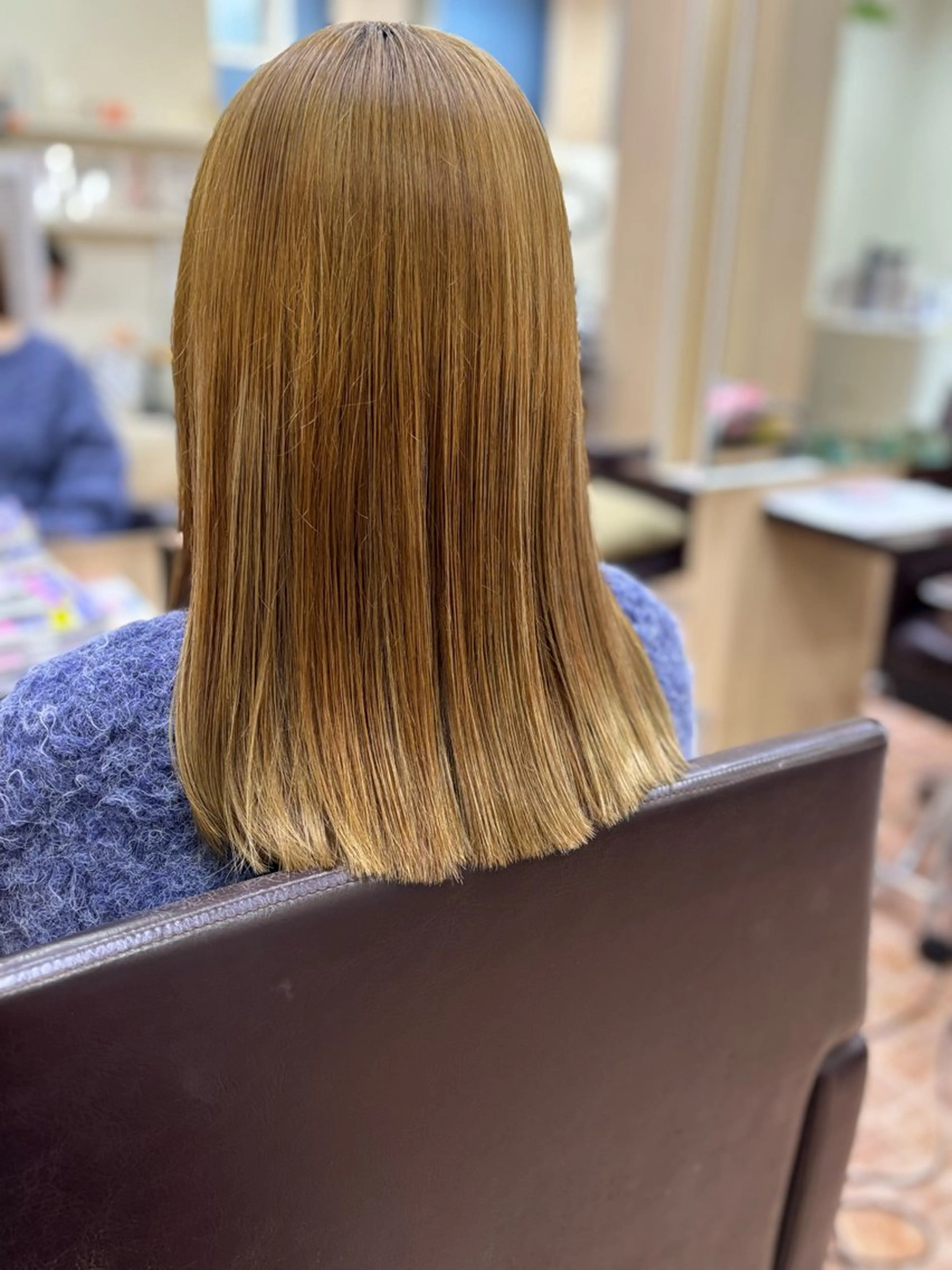 ミディアム 生澤 千尋のヘアスタイル