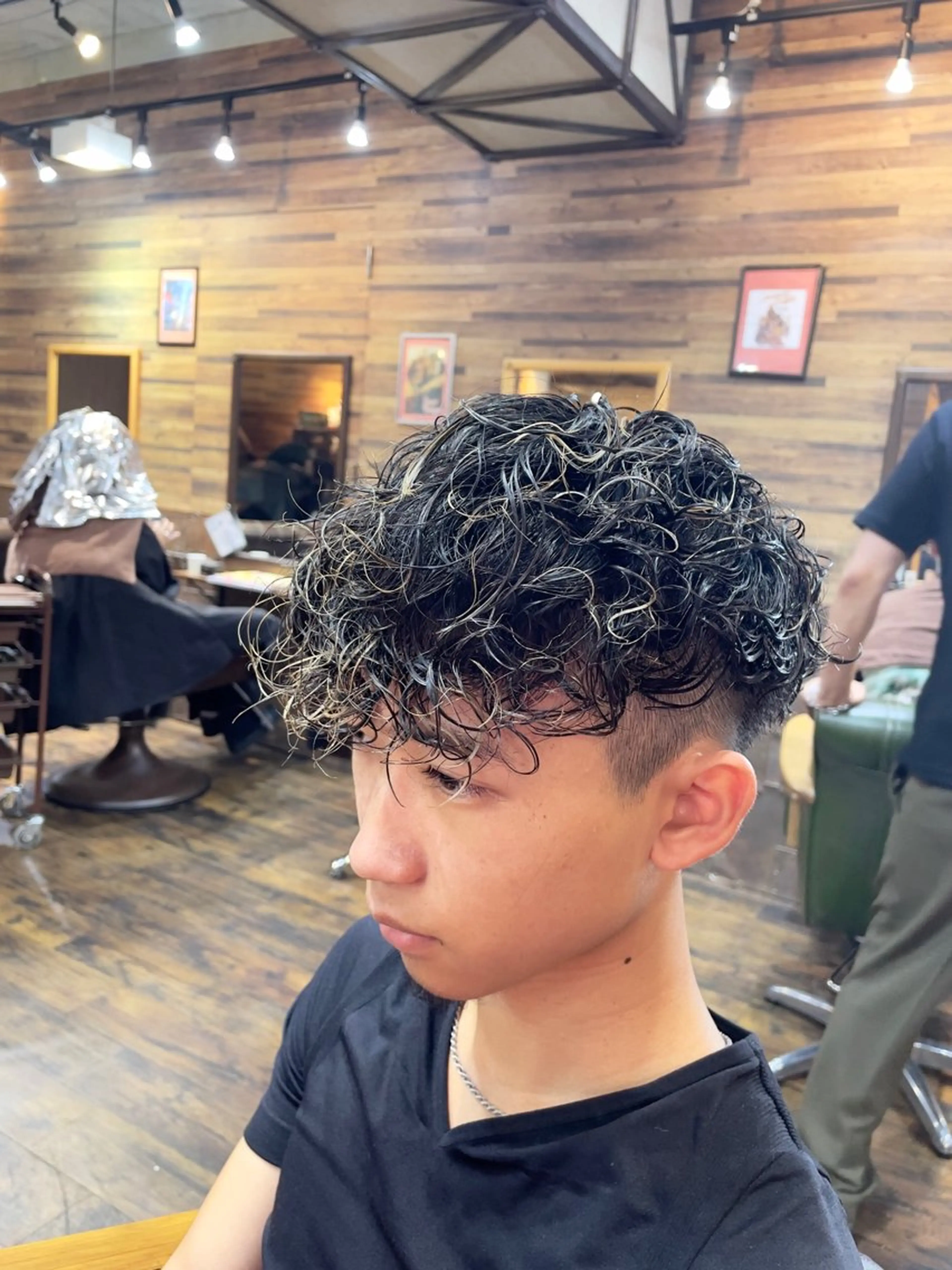 ショート パーマ メンズ パーマ ツイスパ/Wカラー ✨RYUのヘアスタイル