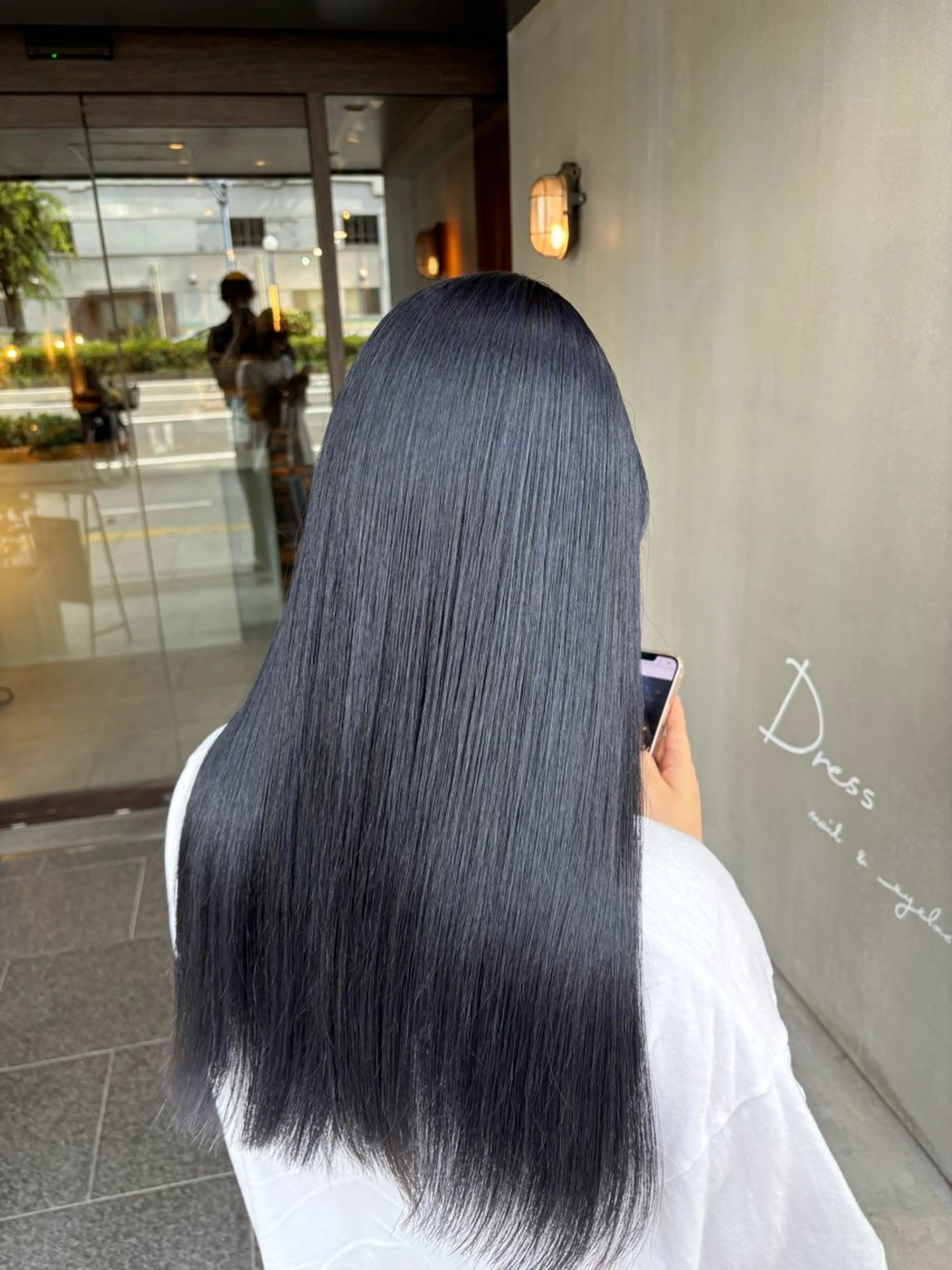 ロング 韓国風レイヤー× くびれヘア艶髪のヘアスタイル