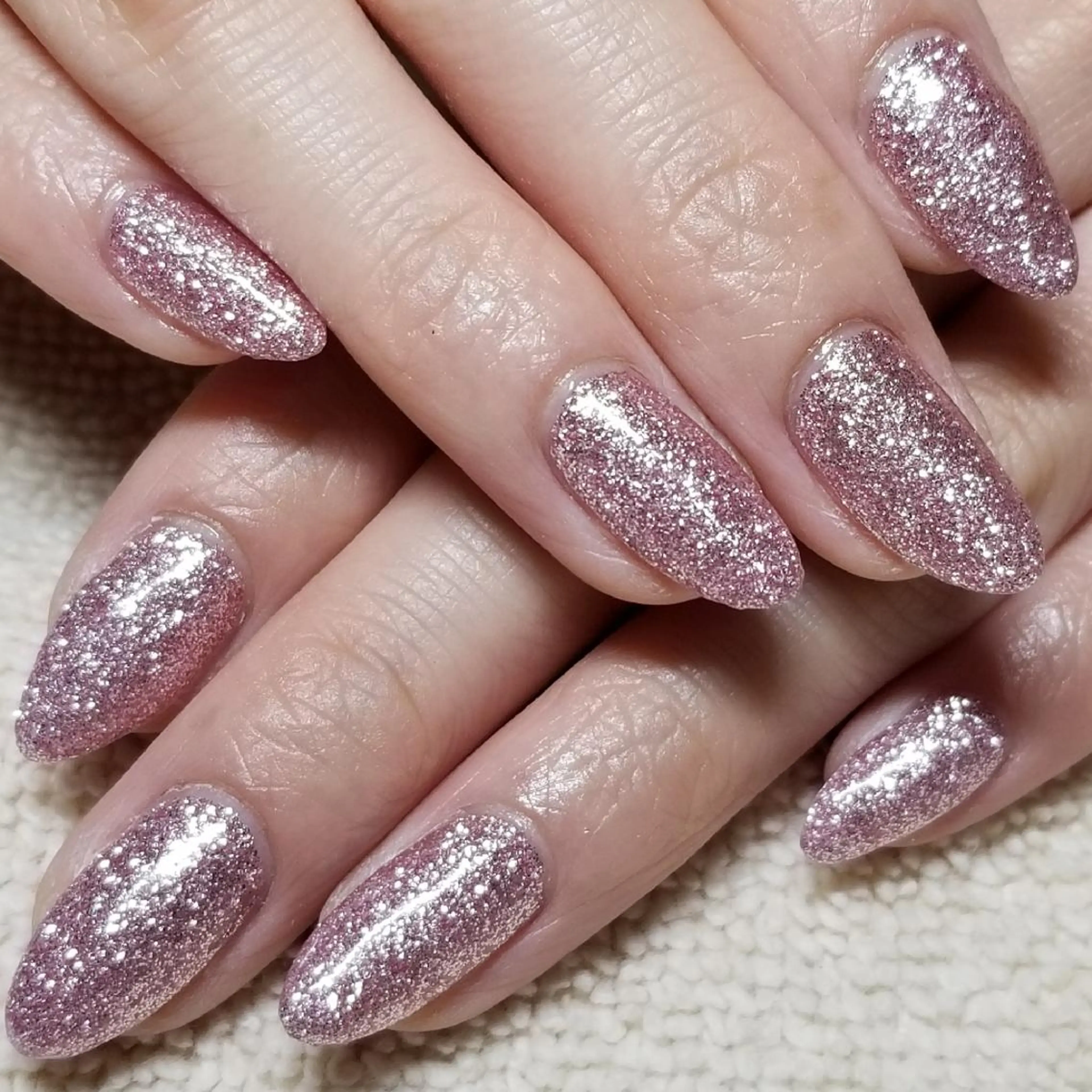 ネイル ラメ(グリッター) ワンカラーネイル ピンク ハンドネイル よしだ ひろきのネイルデザイン