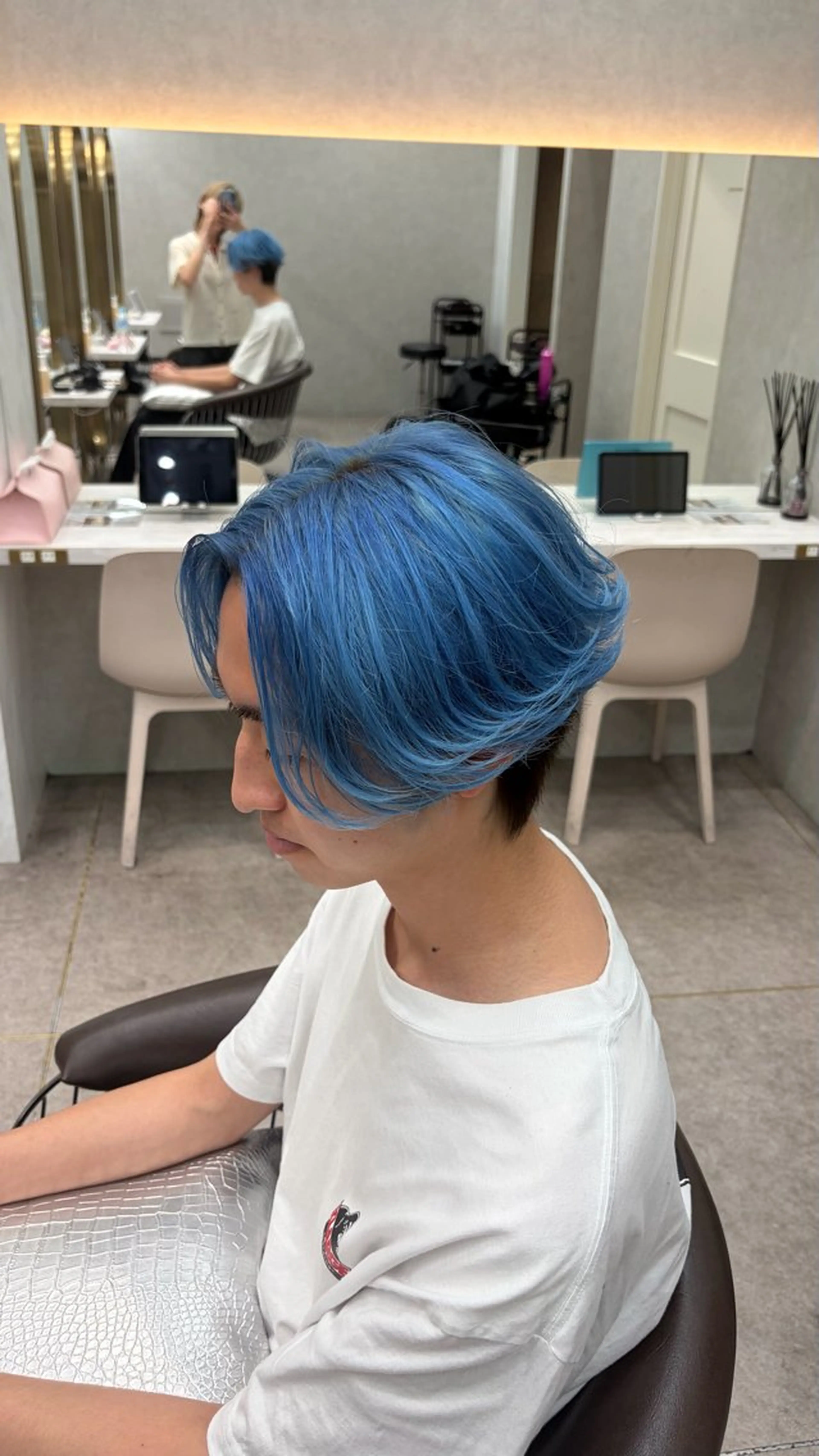 ロング カラー メンズ メンズブリーチ ブリーチ ケアブリーチ ヘアカラー 坂上 実里のヘアスタイル