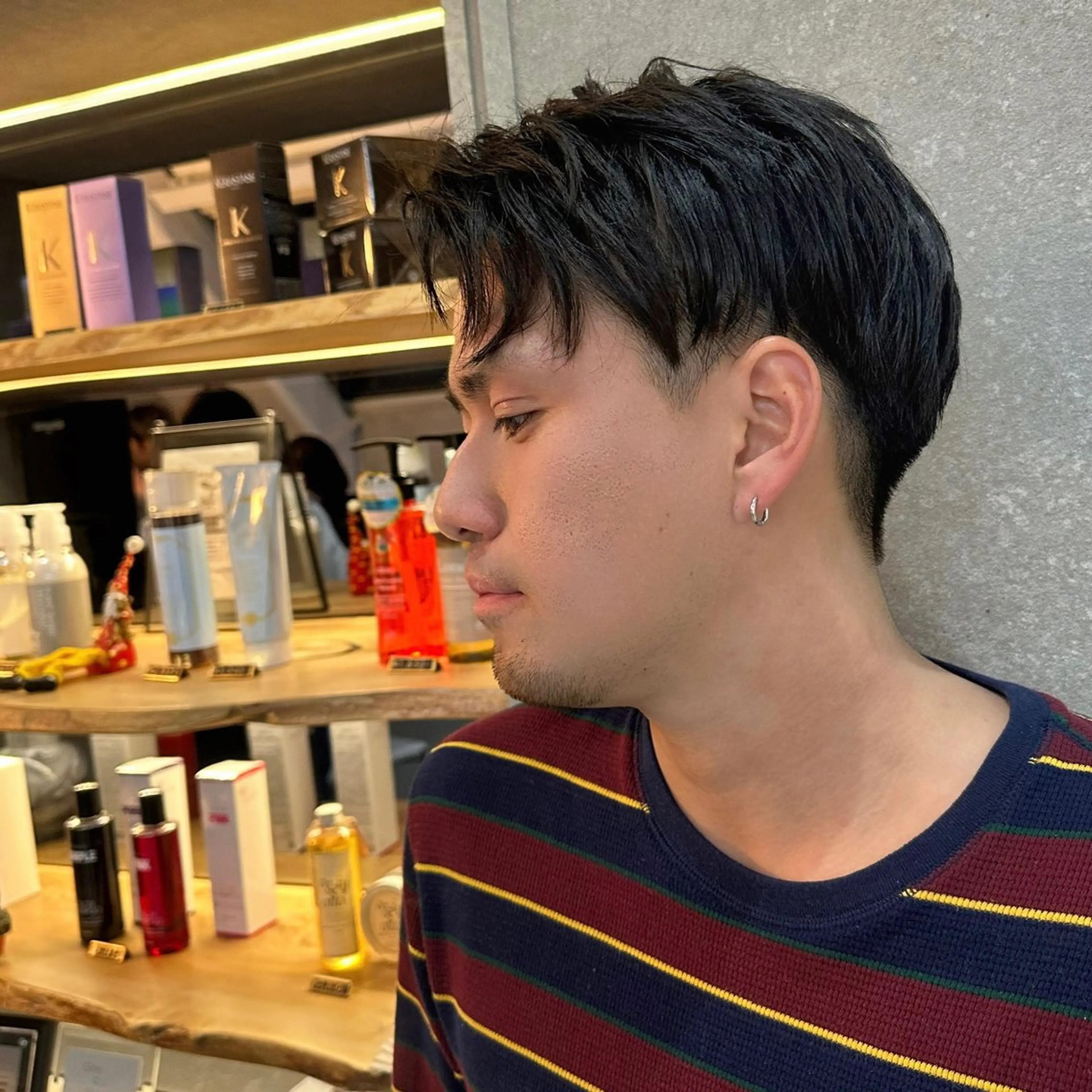 ショート カラー パーマ メンズ カルマパーマ メンズパーマ スペインカール ツイストスパイラルパーマ 刈り上げ 朝楽メンズパーマ 🥇メンズカット吉田のヘアスタイル