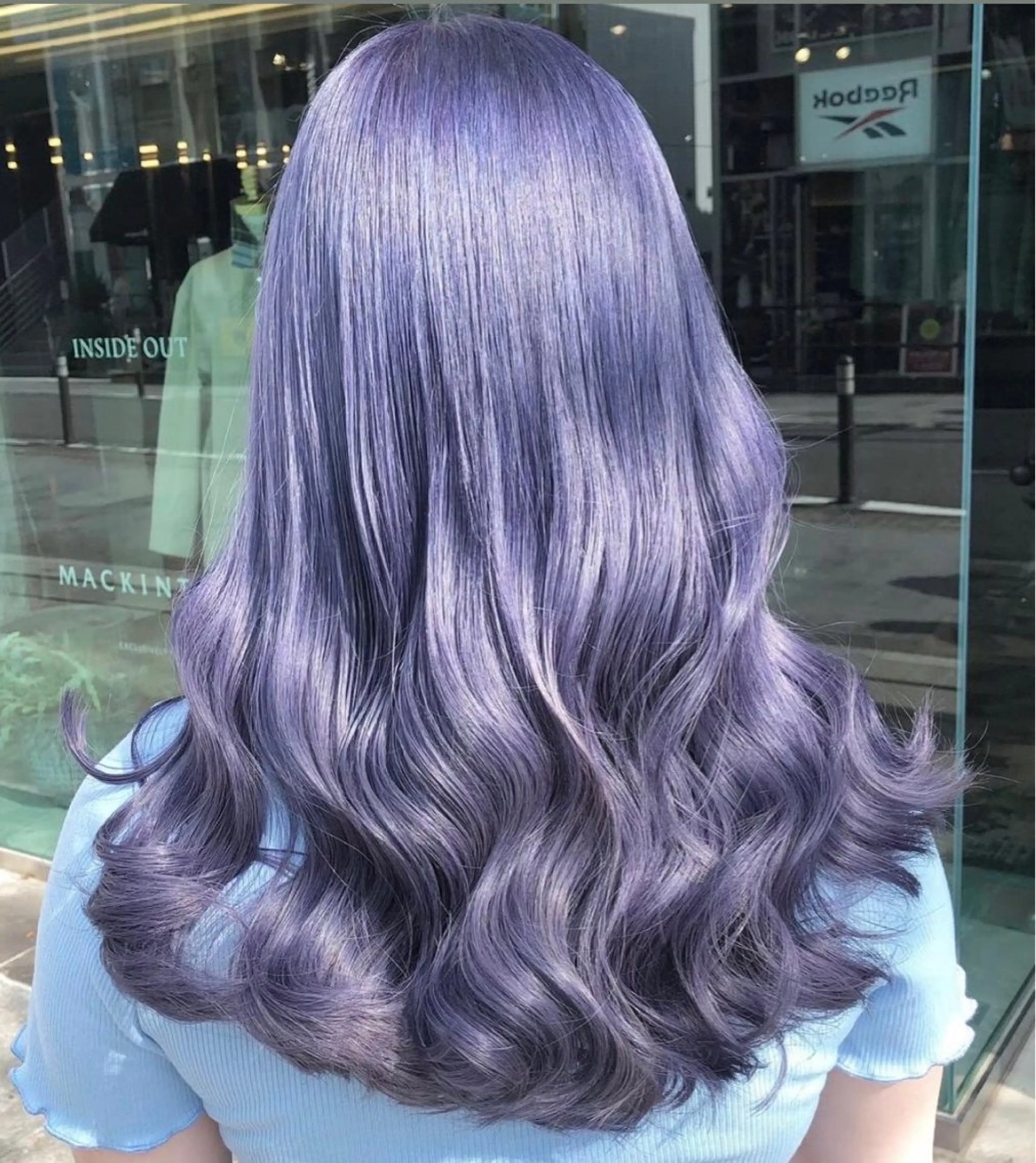 ミディアム カラー ブリーチ ケアブリーチ ダブルカラー インナーカラー ボブ 艶髪ケア特化✨ トワのヘアスタイル