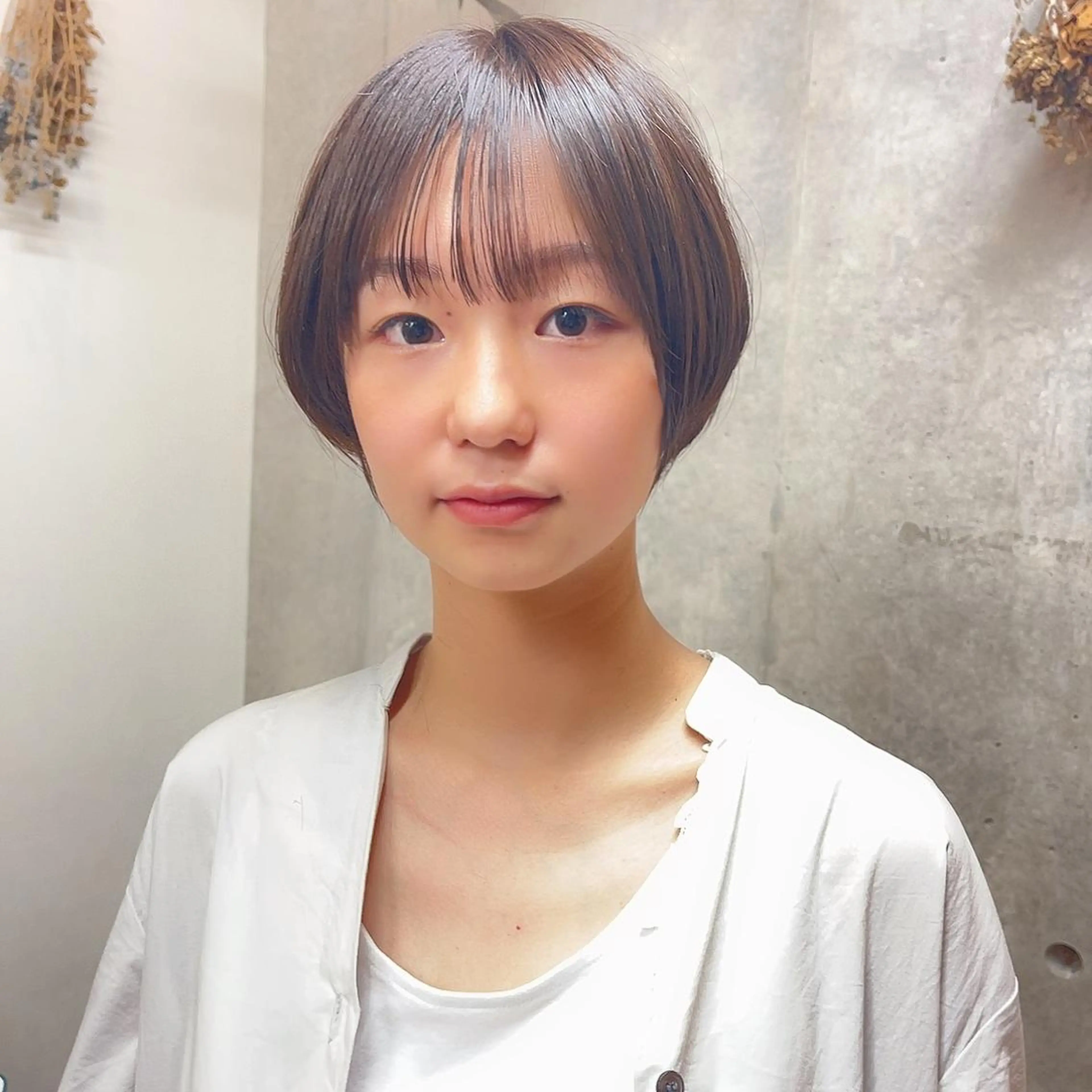 ショート 及川 光のヘアスタイル