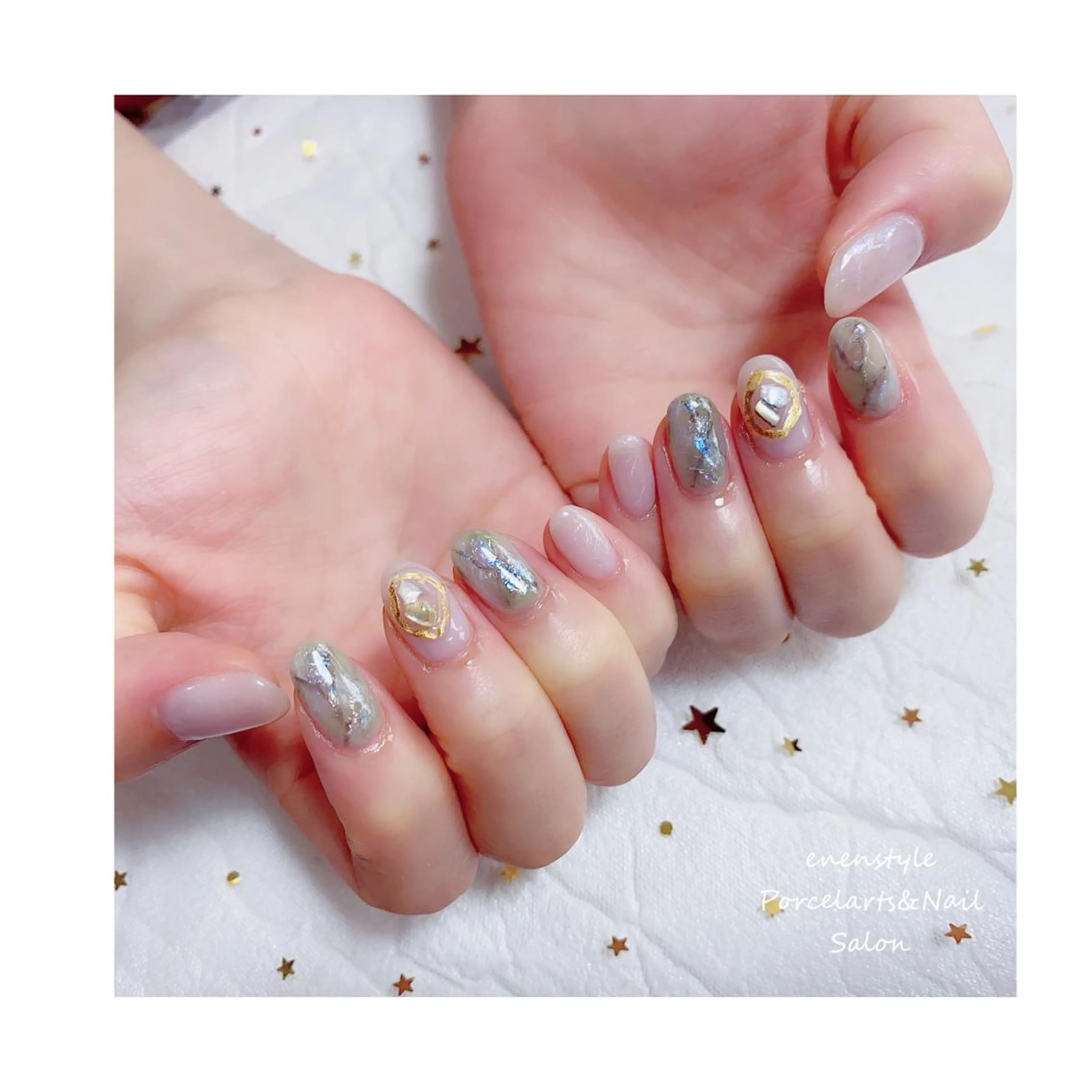 ミディアム ネイル ジェルネイル ニュアンスネイル オフィスネイル ワンカラーネイル パラジェル ハンドネイル 👑enen style👑のネイルデザイン