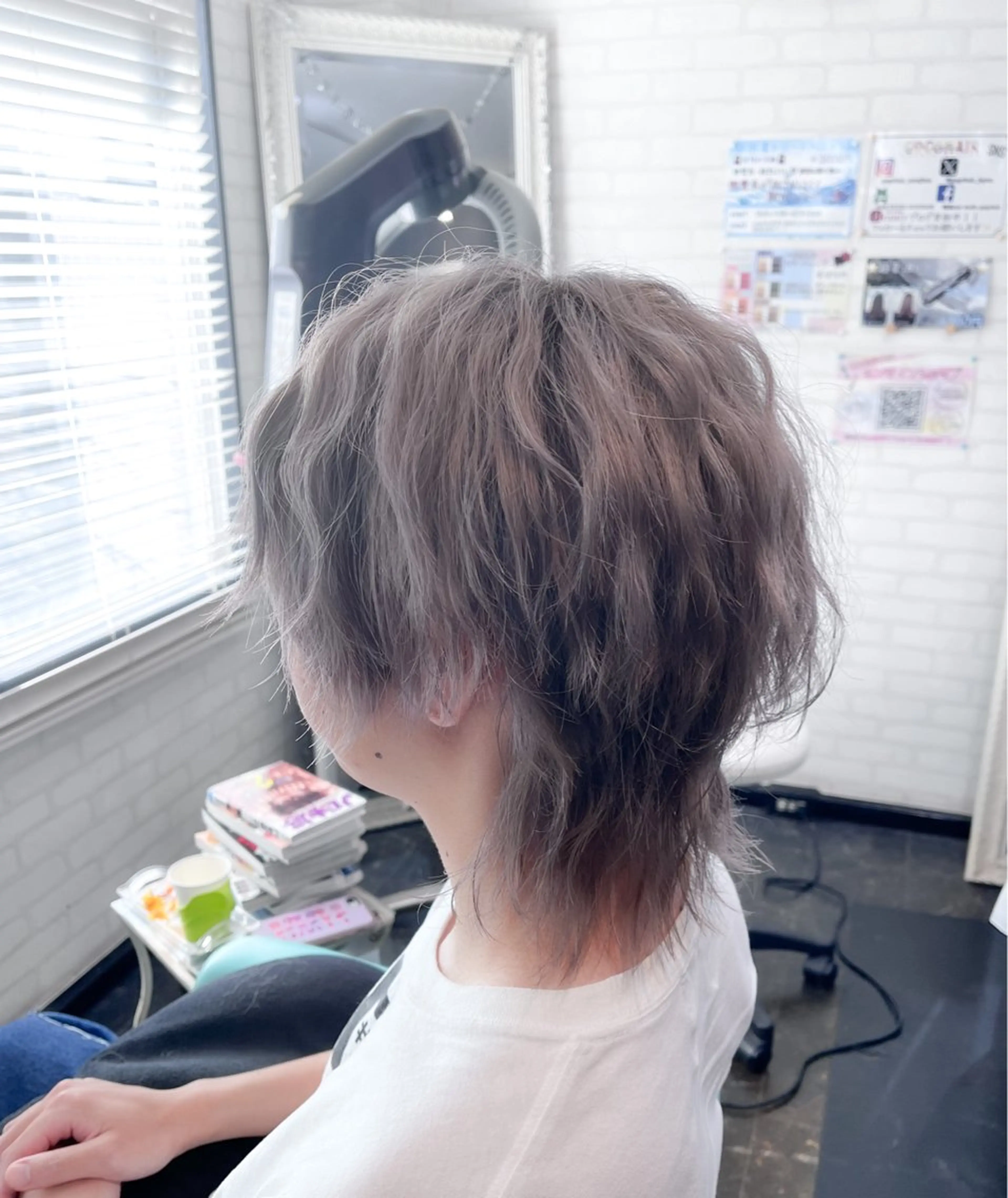 ショート カラー ヘアアレンジ メンズ メンズブリーチ メンズウルフカット ブリーチ ケアブリーチ シルバー Kimura Shinyaのヘアスタイル