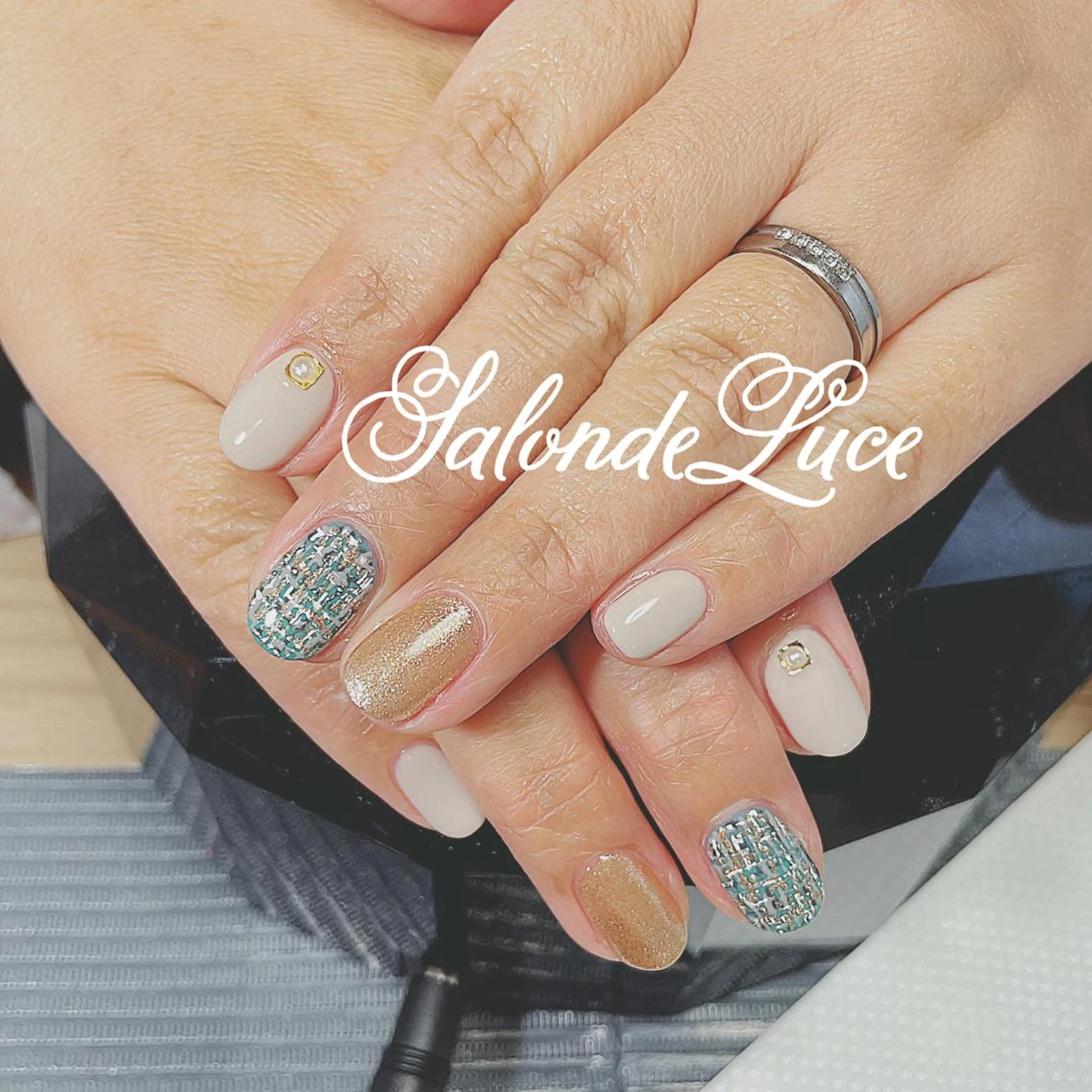 ネイル ツイードネイル Salon de Luceのネイルデザイン