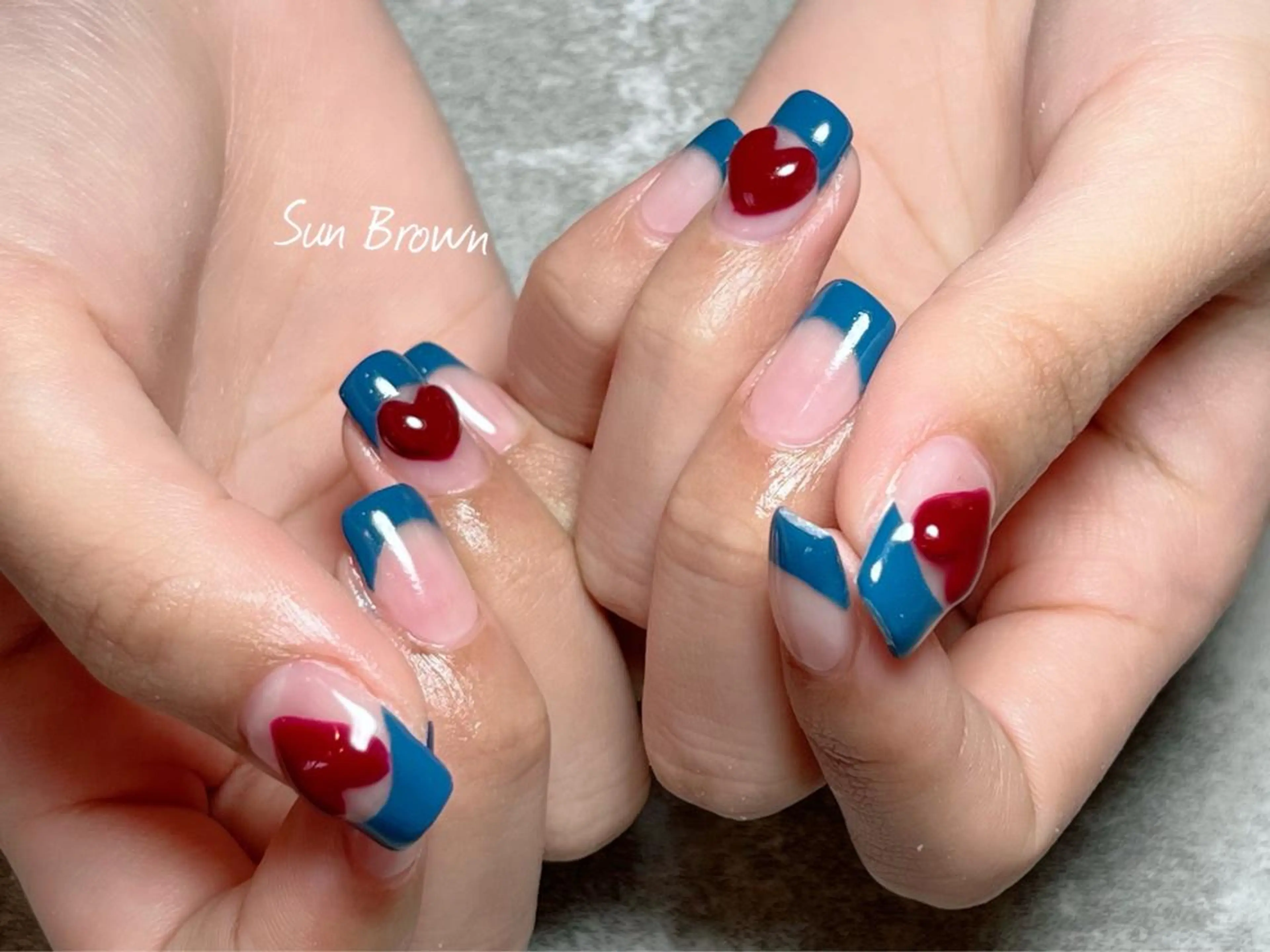 ネイル Sun Brown サンブラウンのマツエク・マツパデザイン