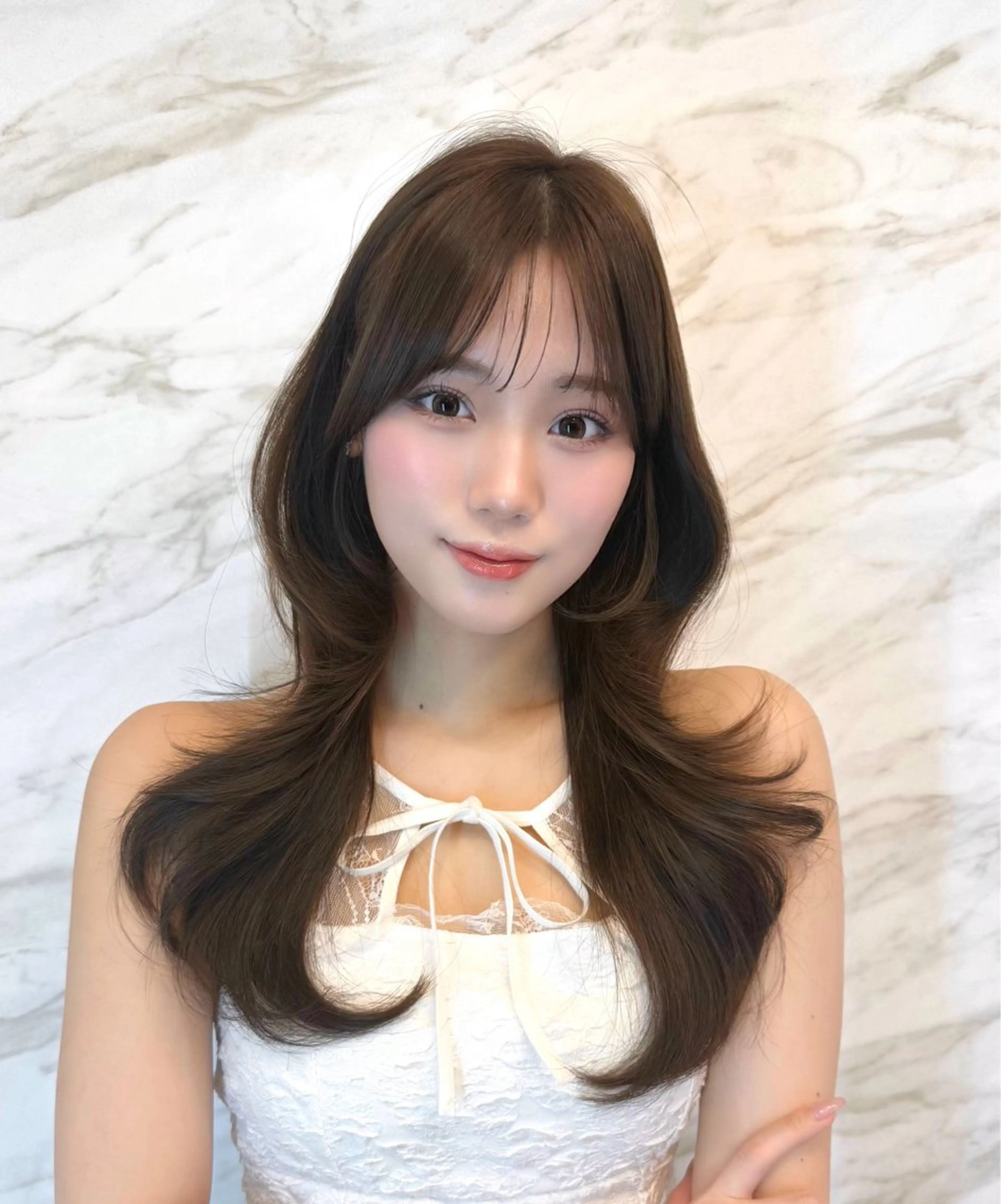 ロング カット ヘアカラー トリートメント 韓国ヘア/艶髪/ 透明感カラー/つぐみのヘアスタイル