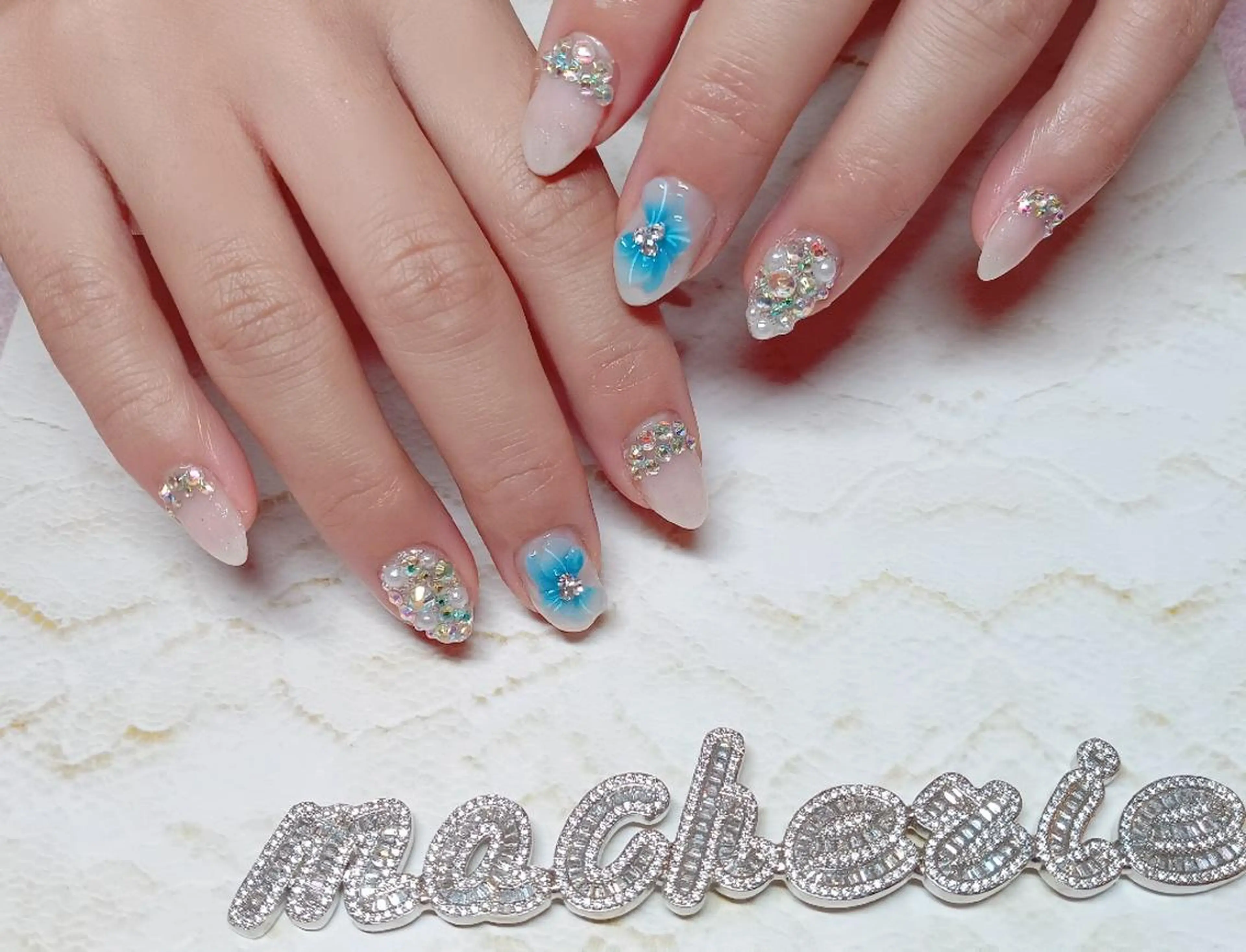 ネイル ブルー ホワイト ハンドネイル Nail Salon macherieのネイルデザイン
