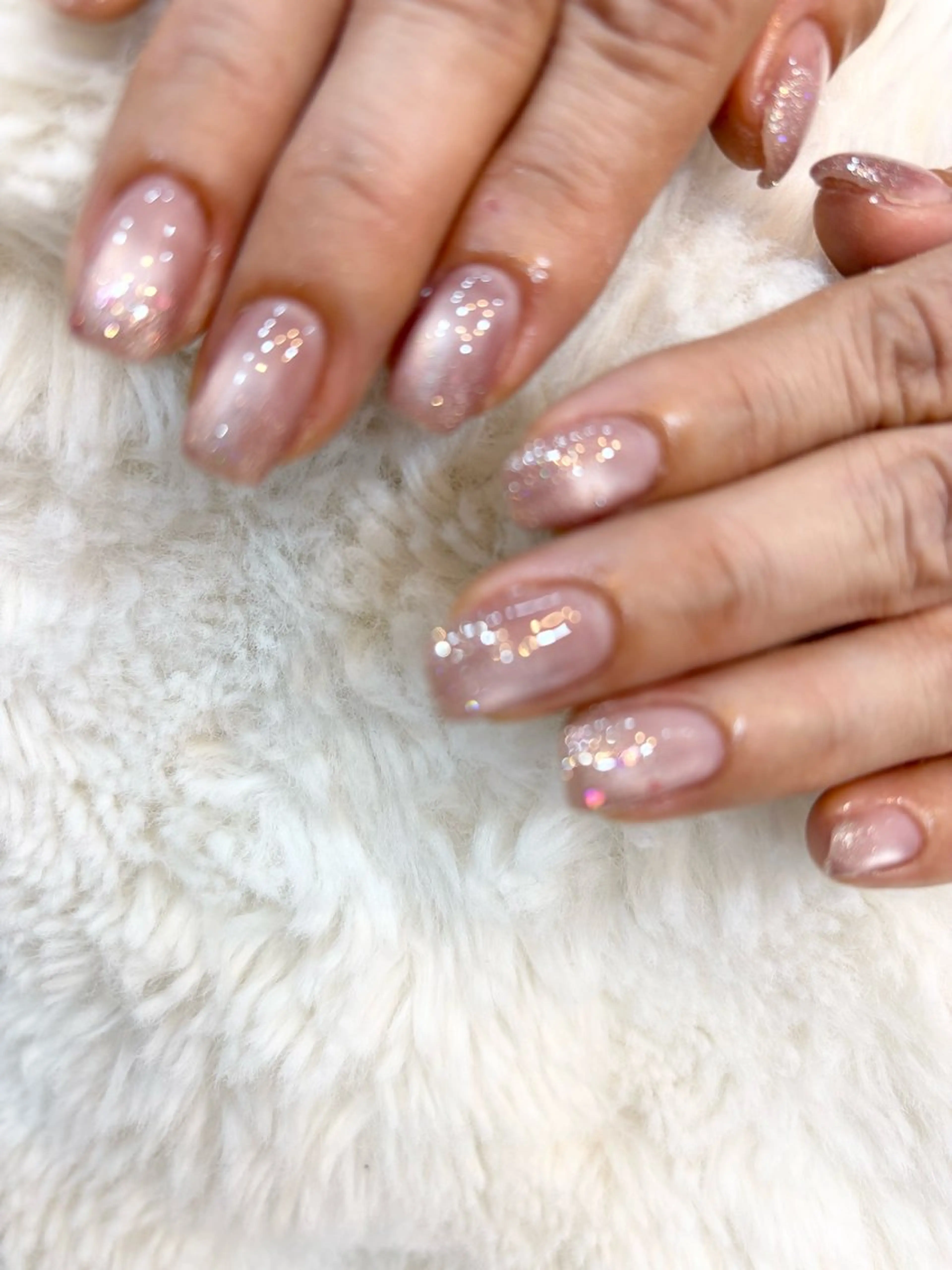 ネイル ハンドネイル ミルオトンヌ／ 鎌田里穂のマツエク・マツパデザイン