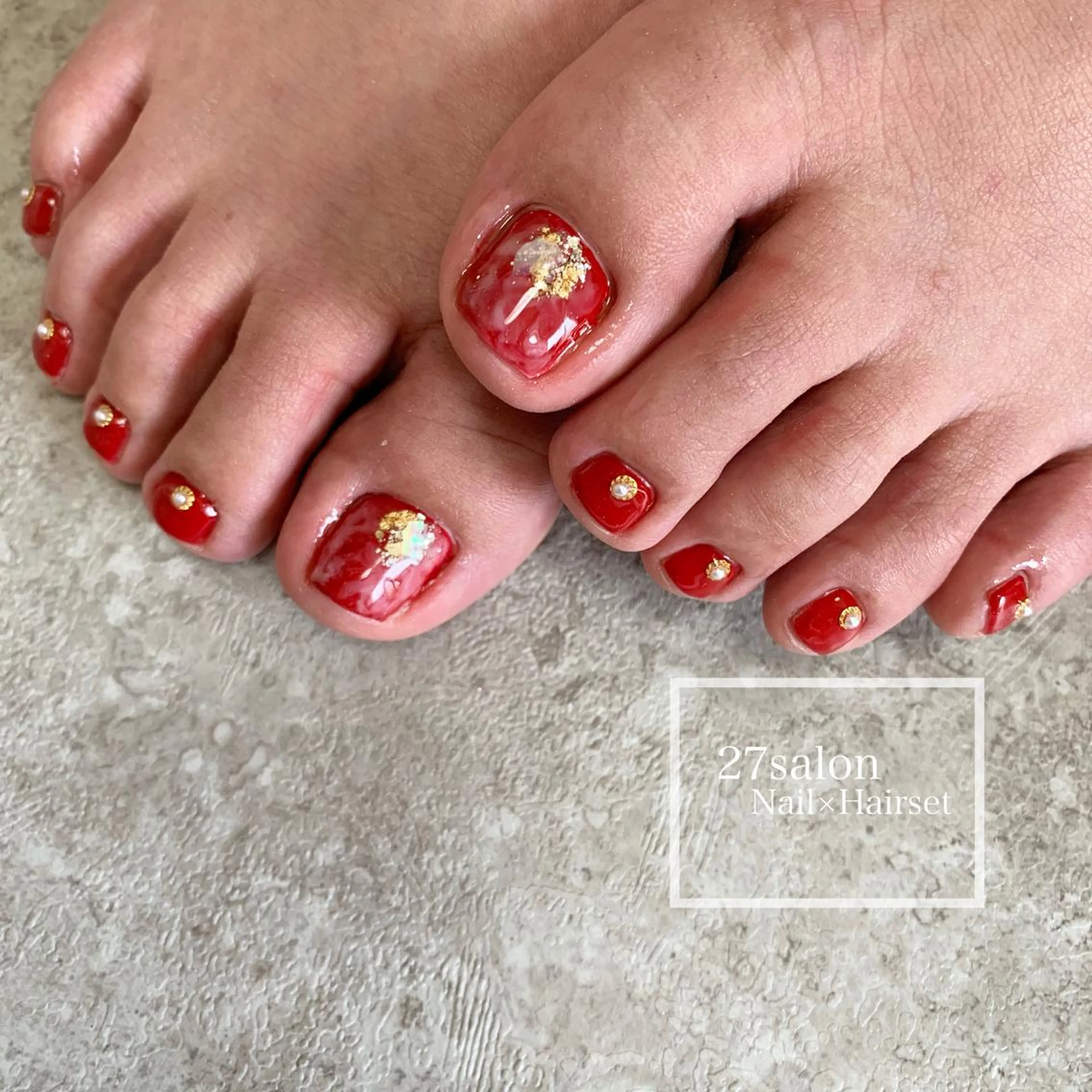 ネイル アートネイル フットネイル 赤色 27salon yuinaのネイルデザイン
