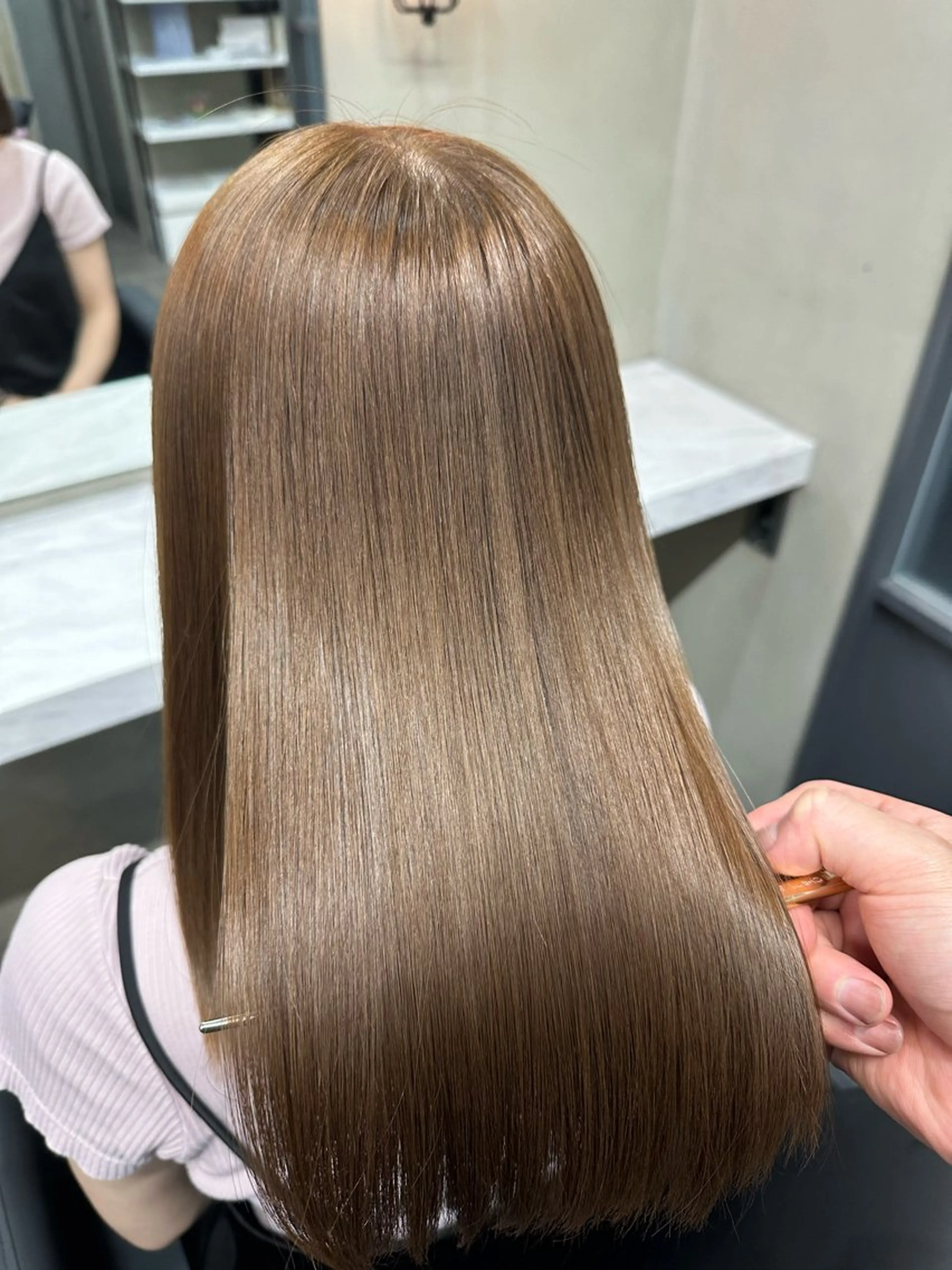 【新規限定】イルミナカラー+カット.美髪3Step付きトリートメントの写真