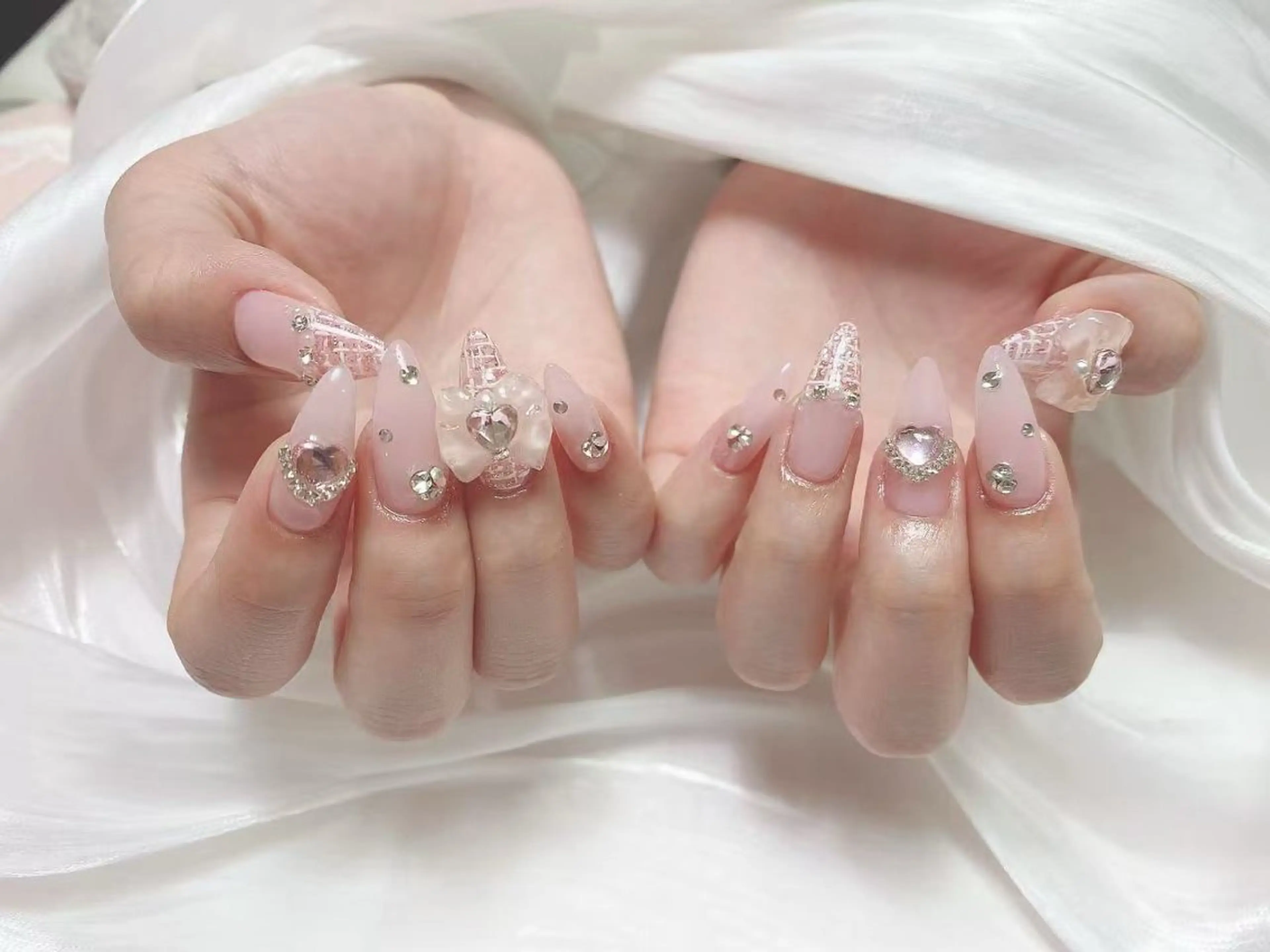 ネイル ジョリ kasumi🌹💅のネイルデザイン