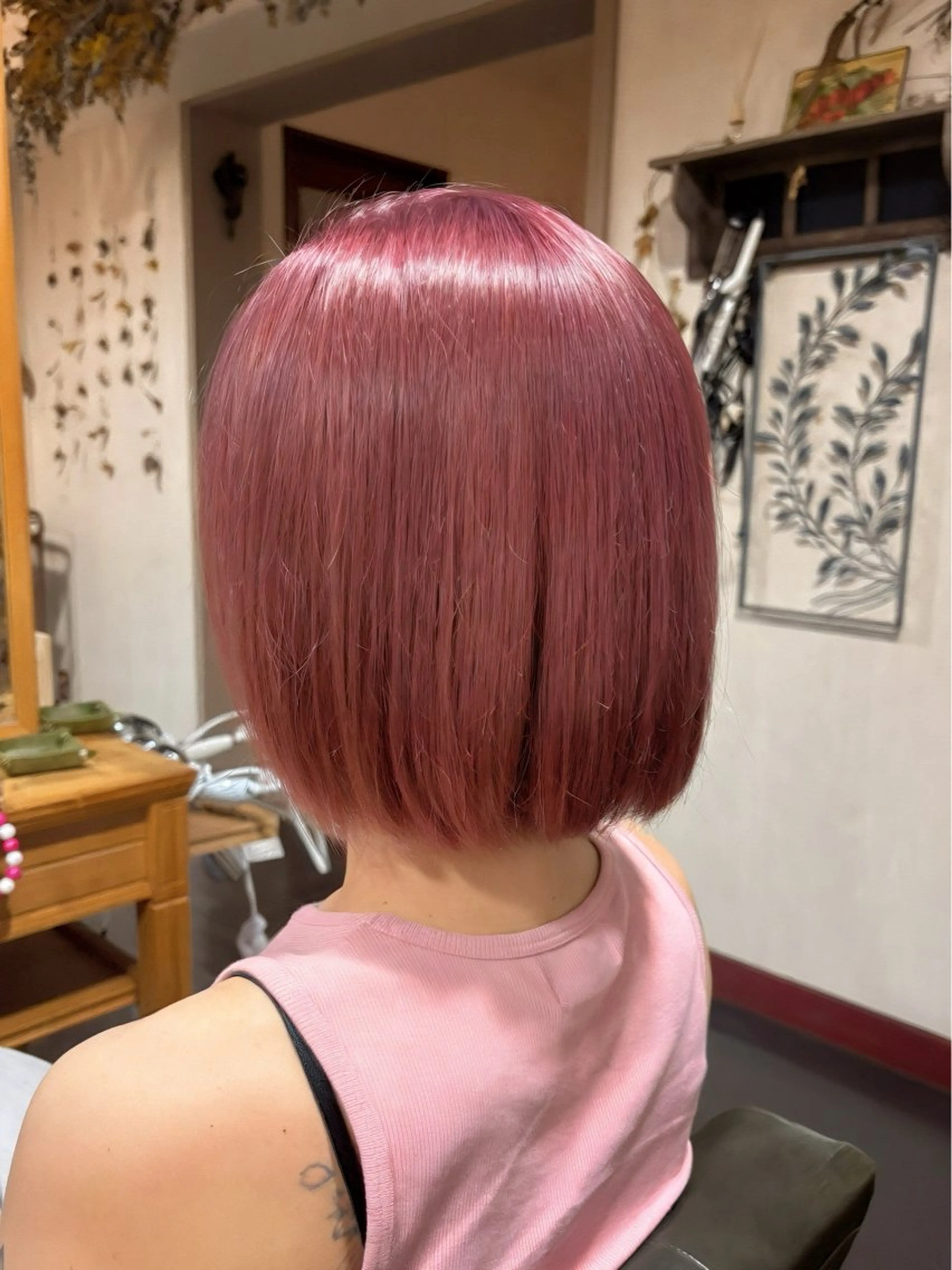 〖平日・新規限定✨️50%off〗ブリーチあり全体ダブルカラー+髪質改善cureトリートメント✨️の写真