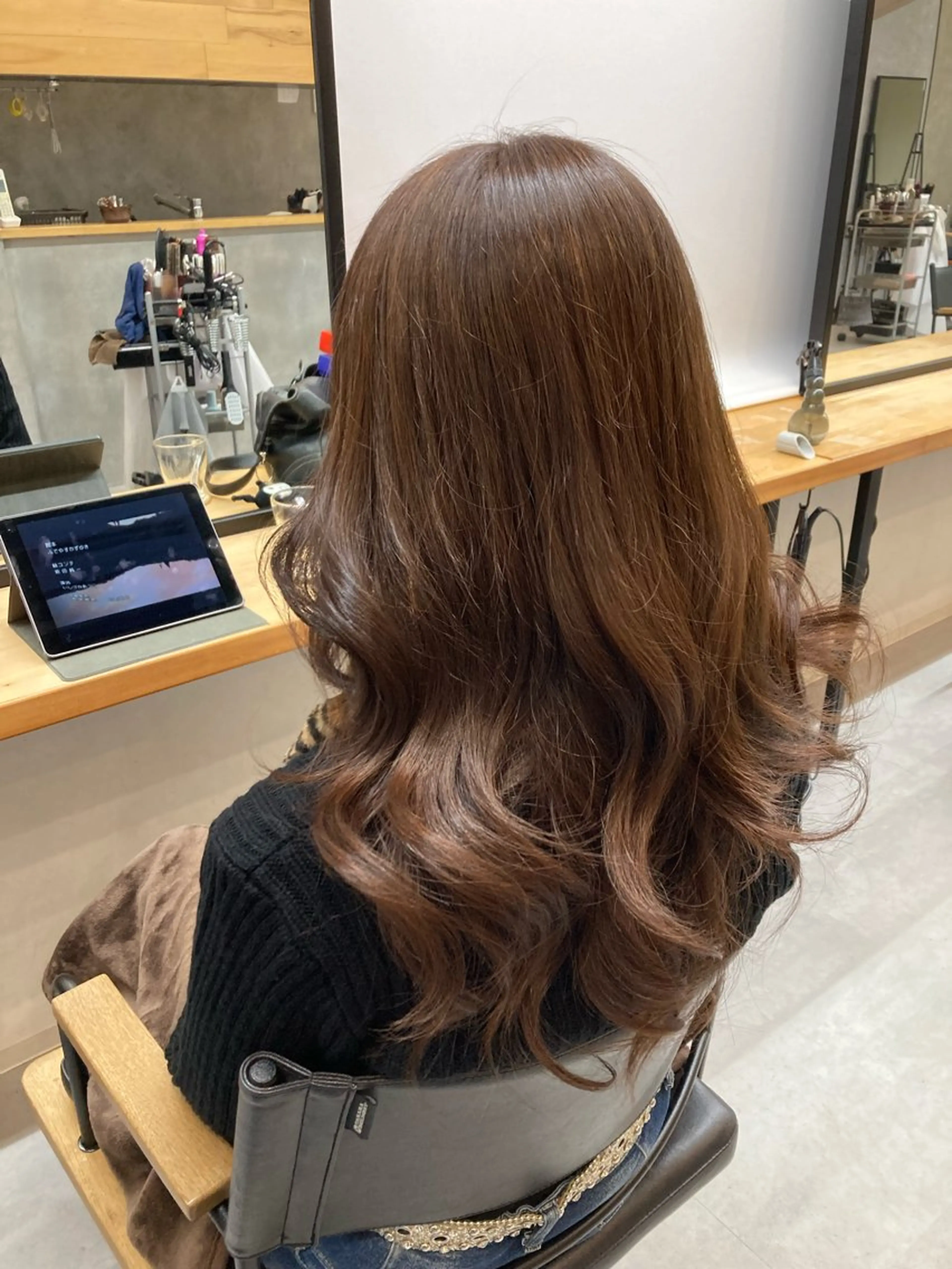 カラー ブリーチ ダブルカラー ブリーチなしカラー 樋口 江理香のヘアスタイル