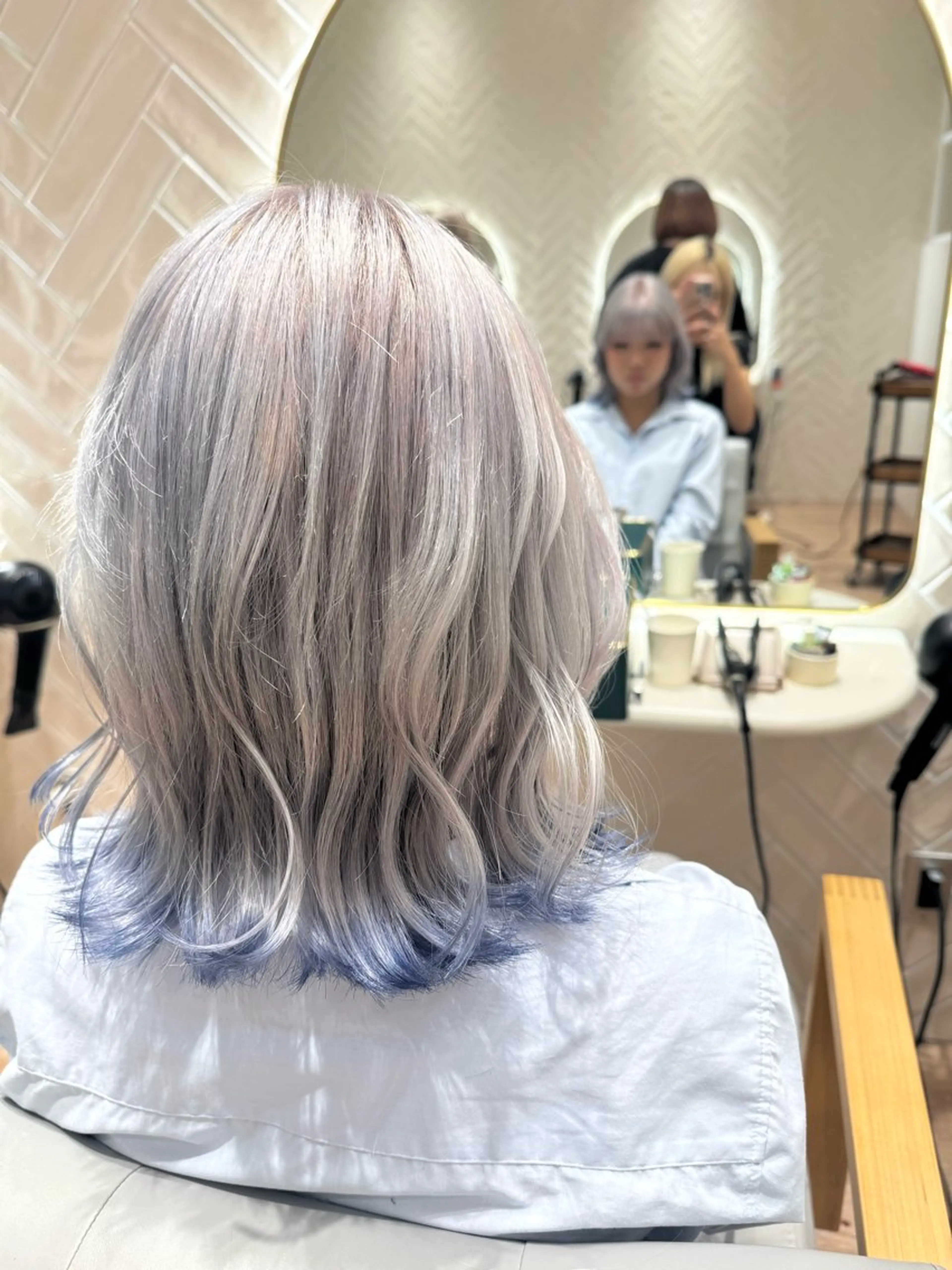 カラー ヘアカラー トリートメント 河添 麗菜のヘアスタイル