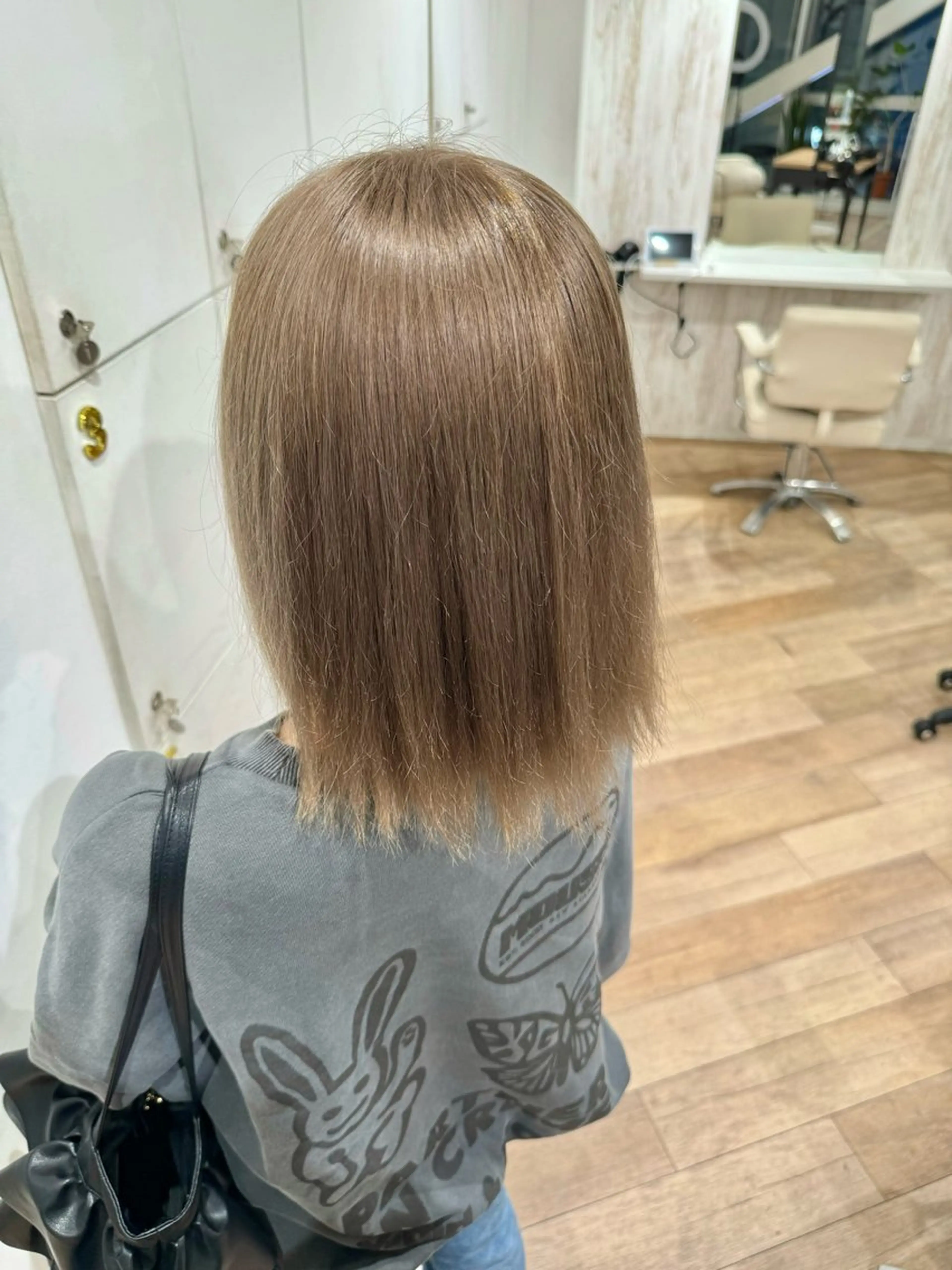 セミロング カラー 立川/レイヤー/ 髪質改善/ 西川翔真のヘアスタイル