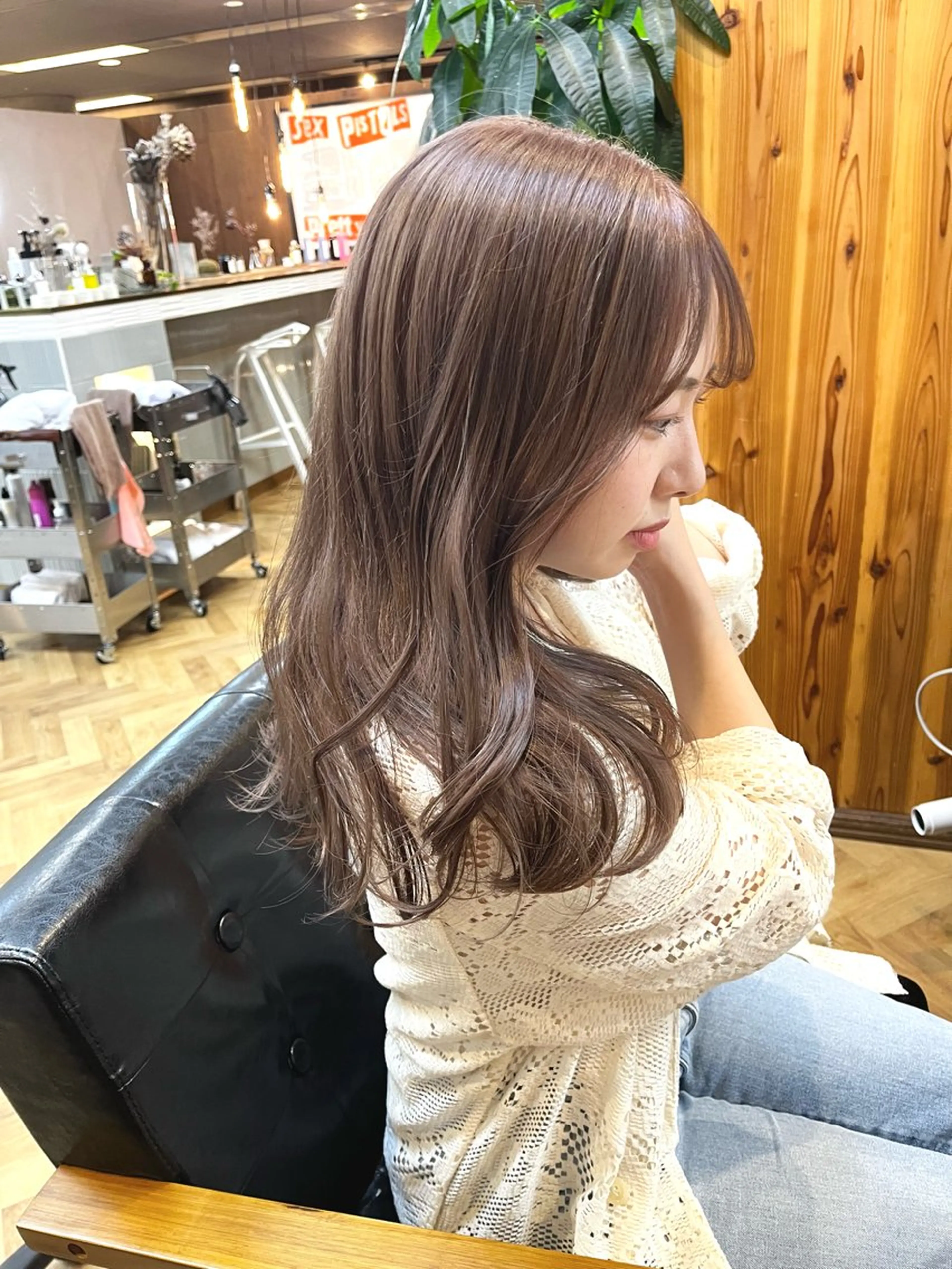 セミロング カラー ヘアアレンジ ブリーチ ダブルカラー ブリーチなしカラー ena/ブリーチなし 透明感・レイヤー🎀のヘアスタイル