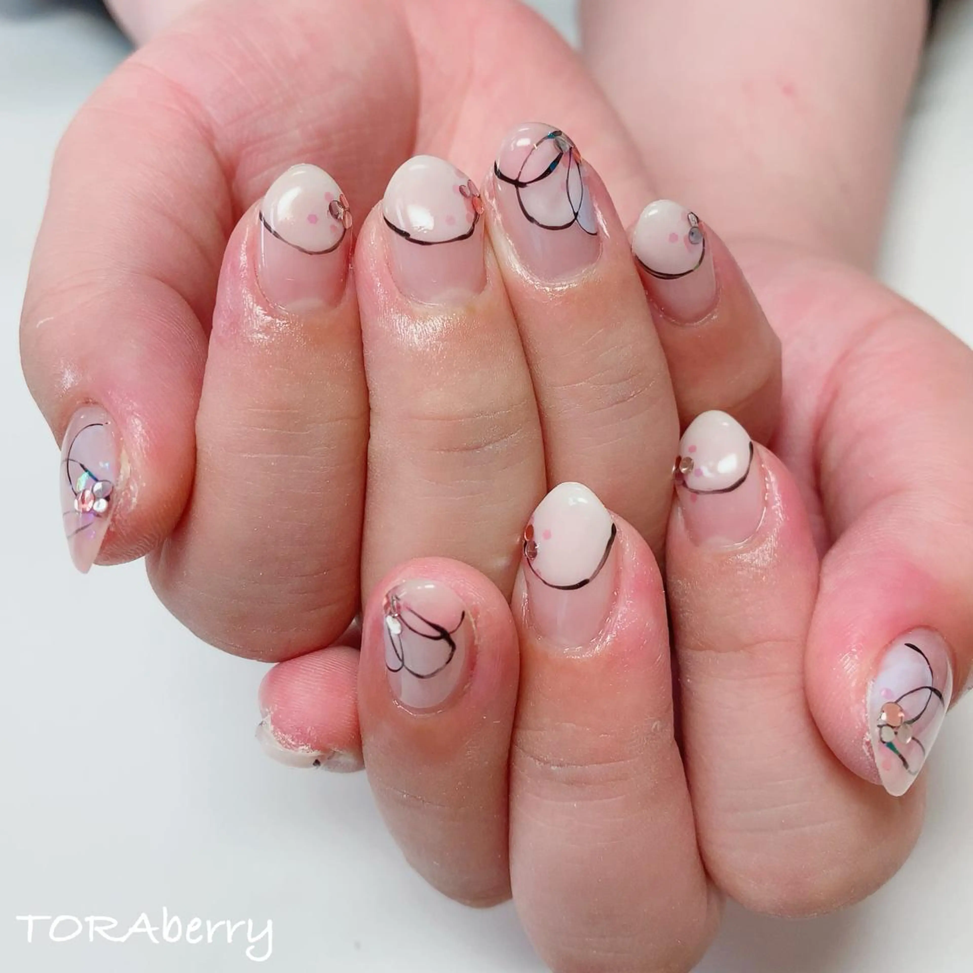 ネイル ハンドネイル ネイリスト なつみのネイルデザイン