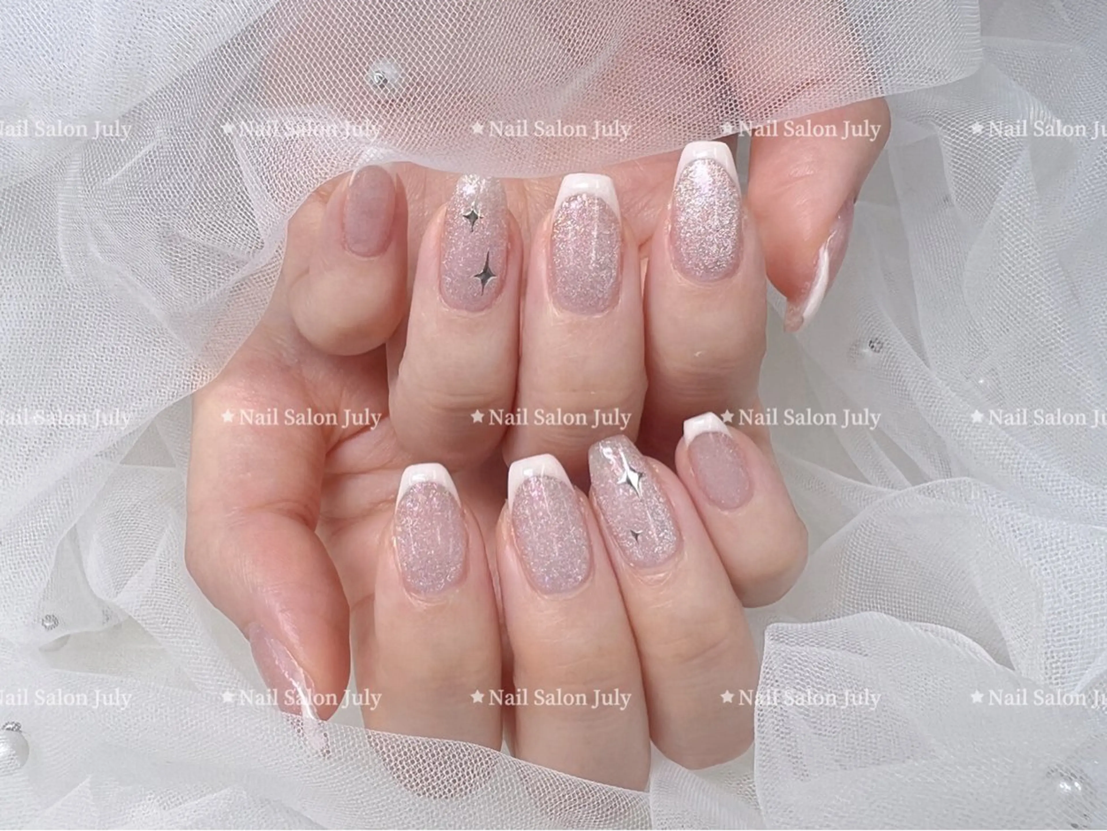 ネイル アートネイル オーロラネイル ジェルネイル ガーリー キラキラネイル July Salonのネイルデザイン