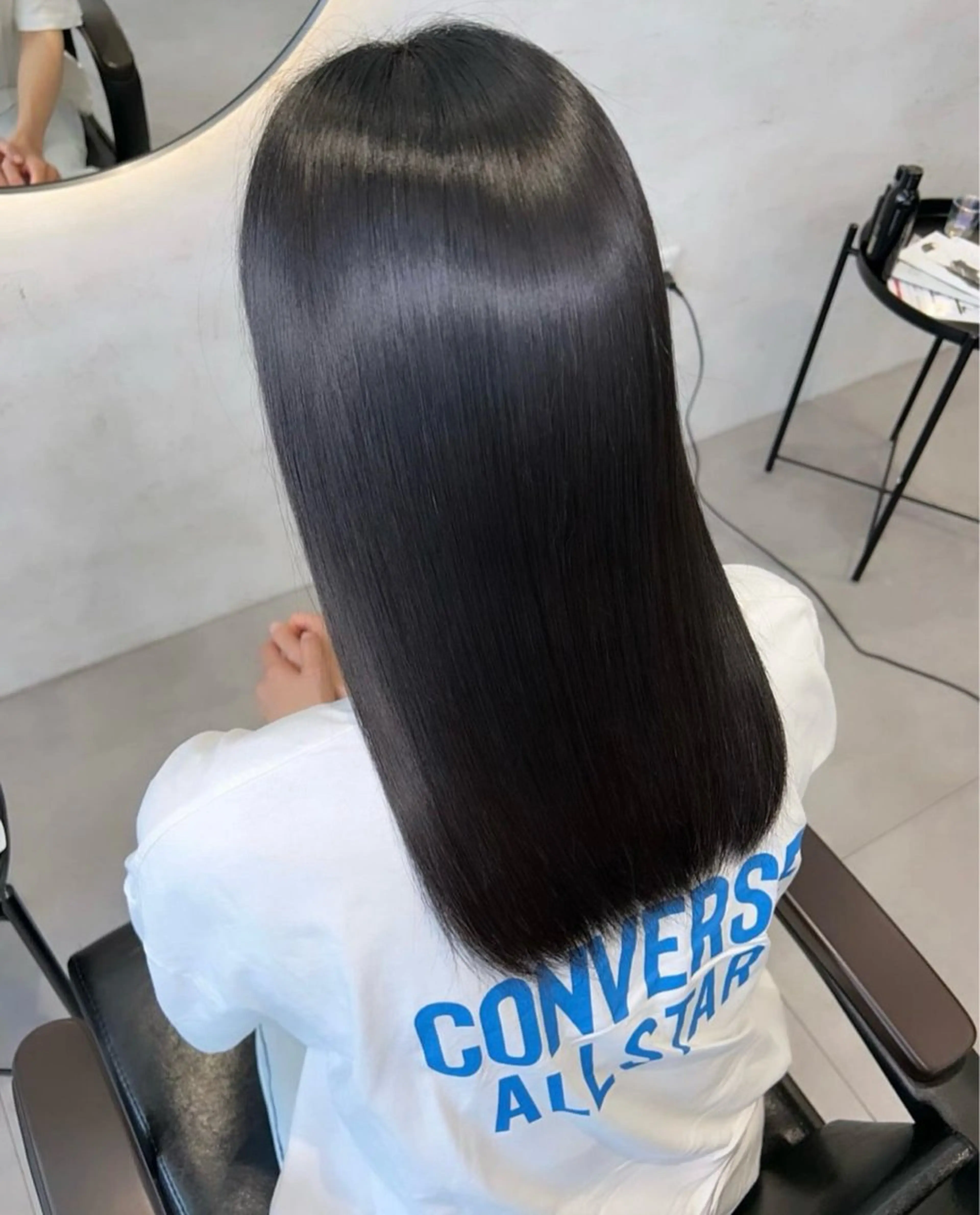 セミロング 縮毛矯正 カット トリートメント 柴田樹/大人可愛い 艶髪カラー/髪質改善のヘアスタイル