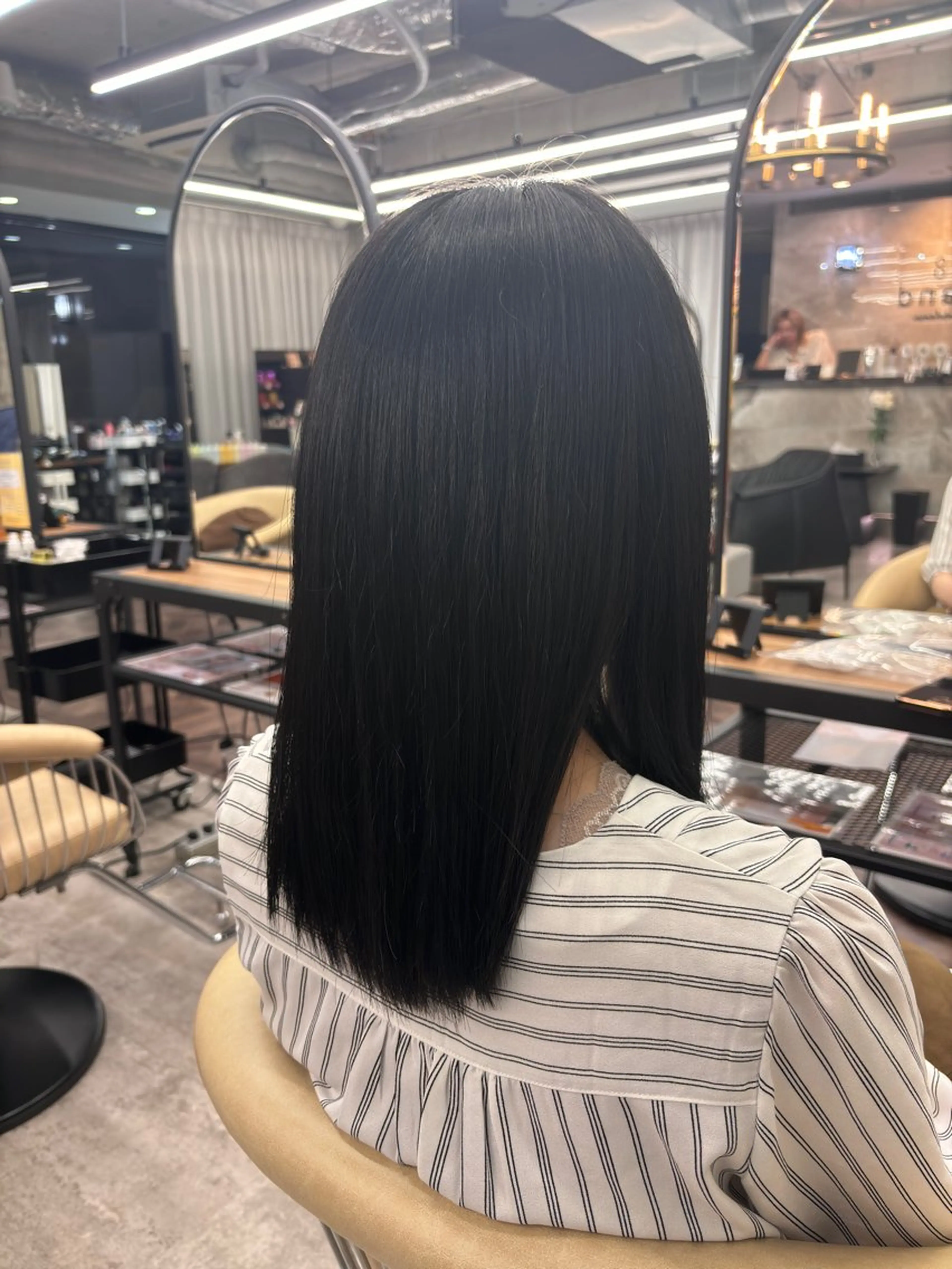 ミディアム 三木 紘汰のヘアスタイル