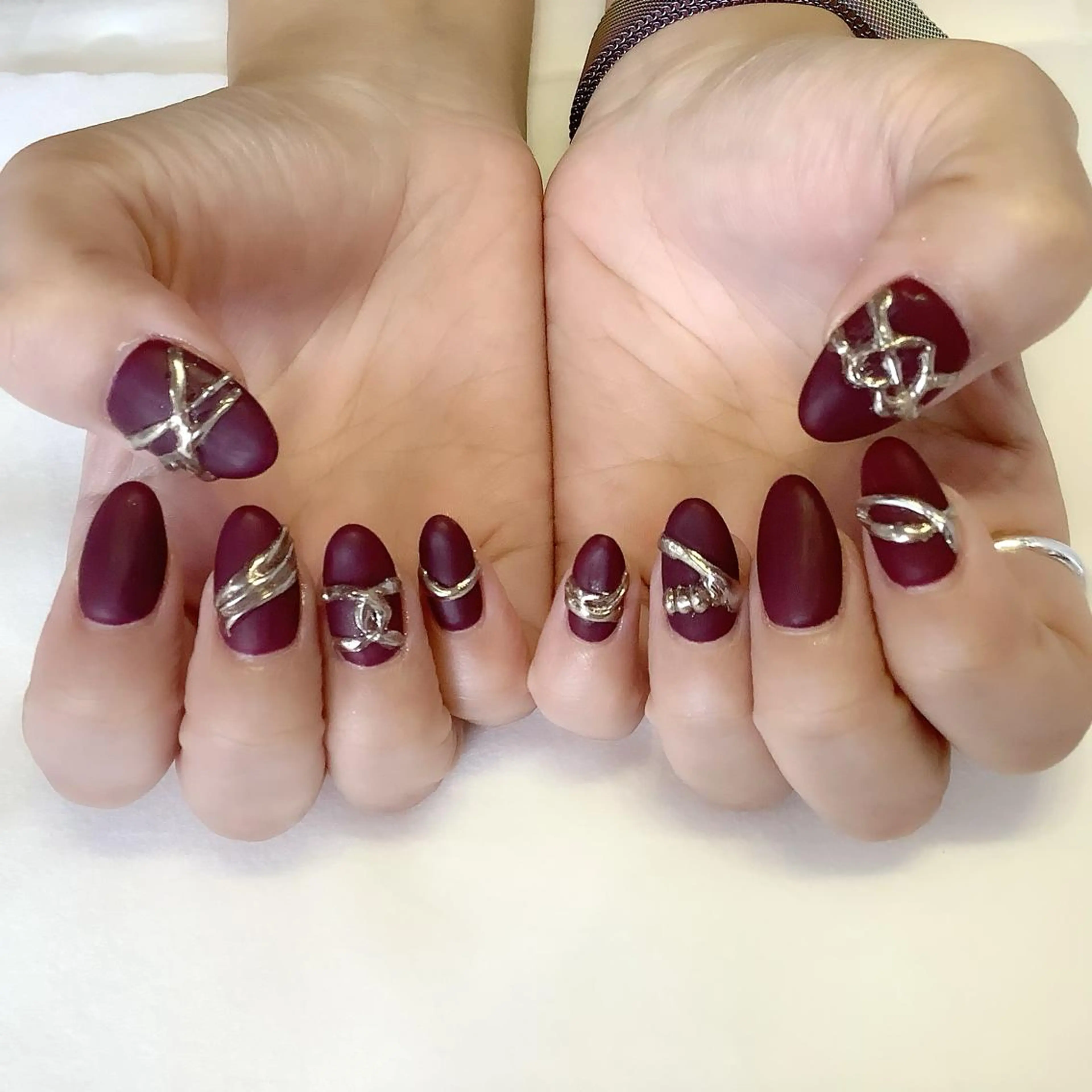 ネイル ハンドネイル 💎🐰 saki. m 🐰💎のネイルデザイン