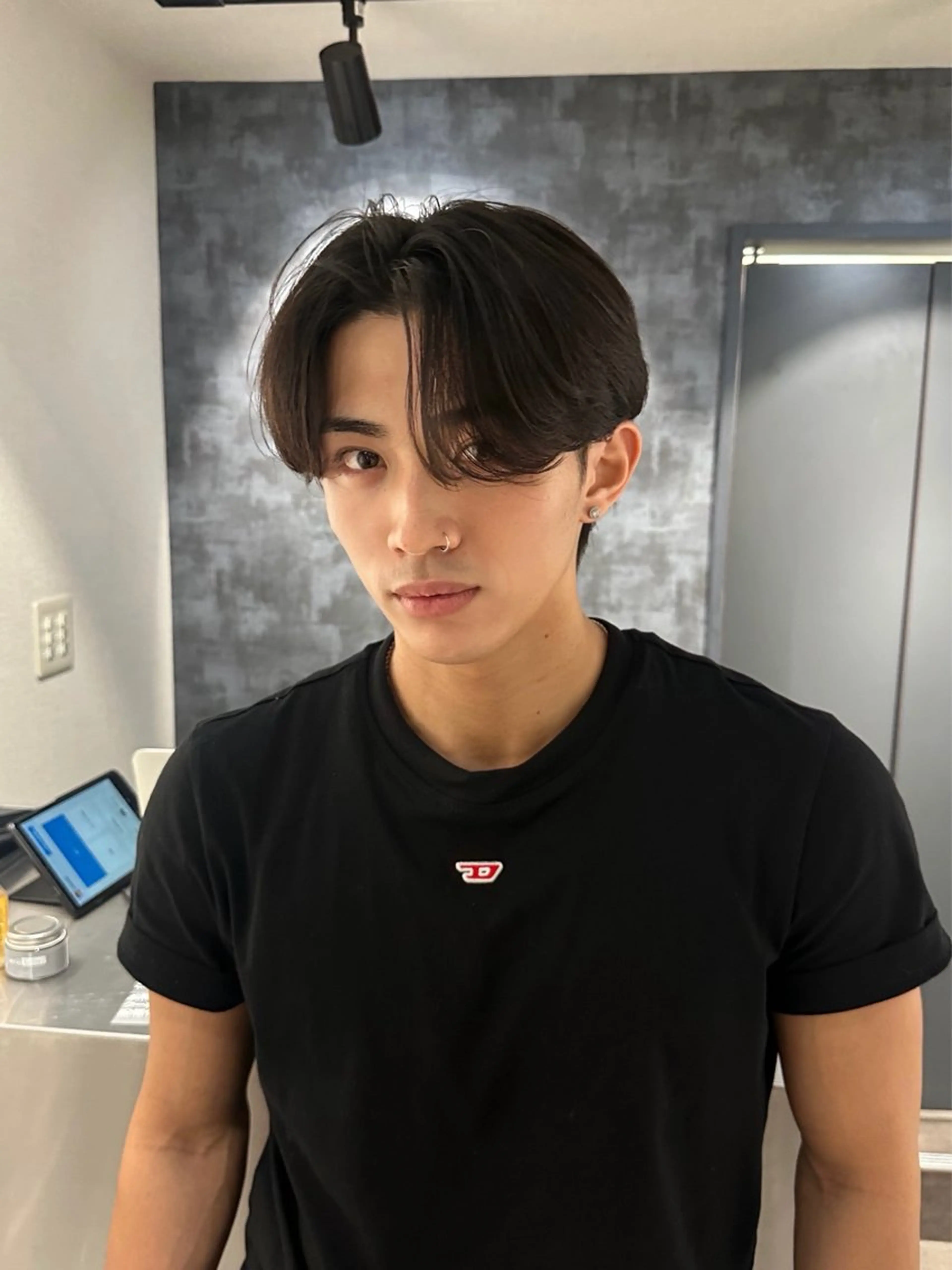 ミディアム パーマ メンズ カット パーマ 💈原宿指名No.1 センターパート💈のヘアスタイル