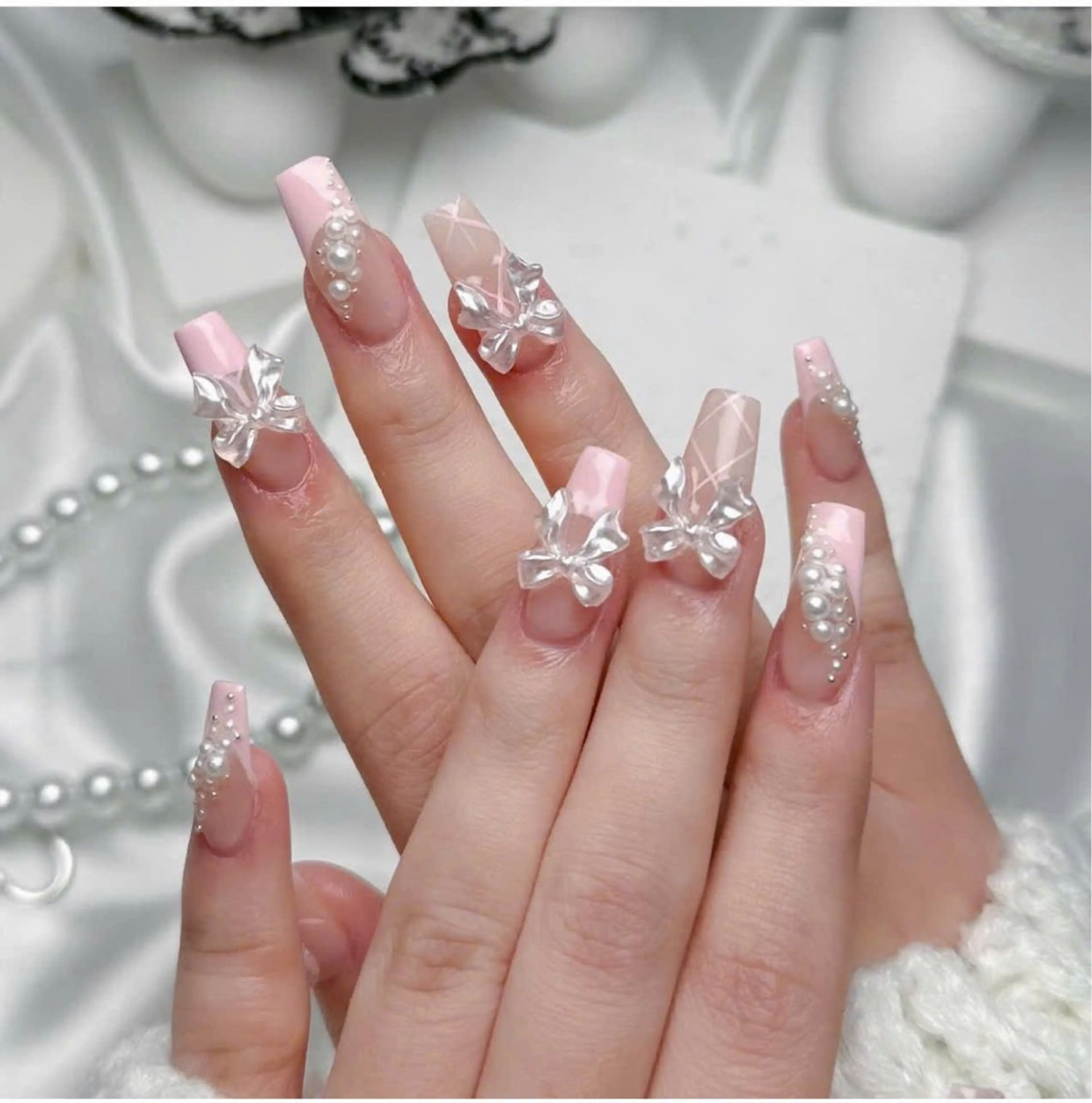 ネイル フレンチネイル キラキラネイル マグネットネイル ミラーネイル ニュアンスネイル MeiMei Nail モデル募集のネイルデザイン