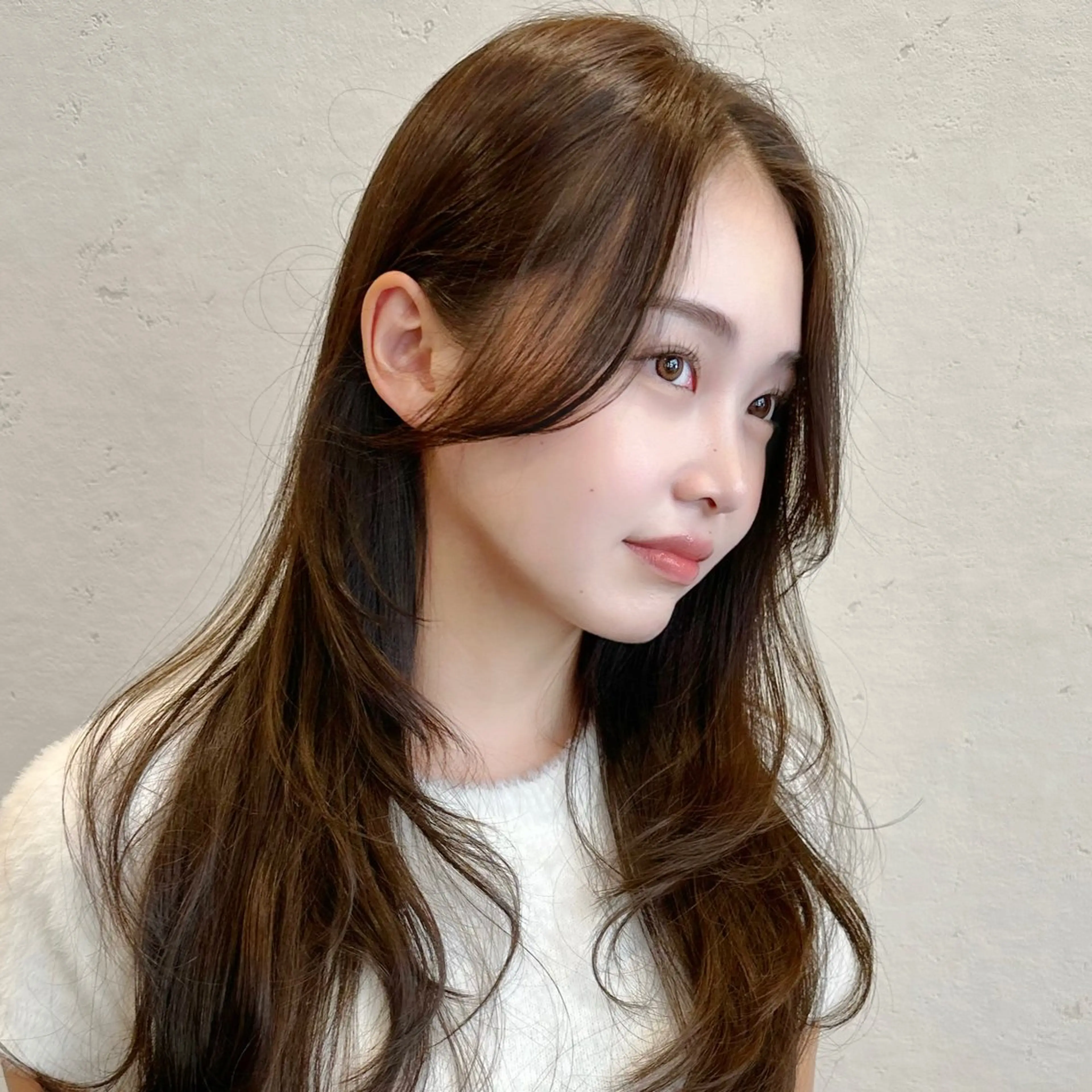 ロング 🌹ハッシュカット、 レイヤー韓国ヘア🌹のヘアスタイル