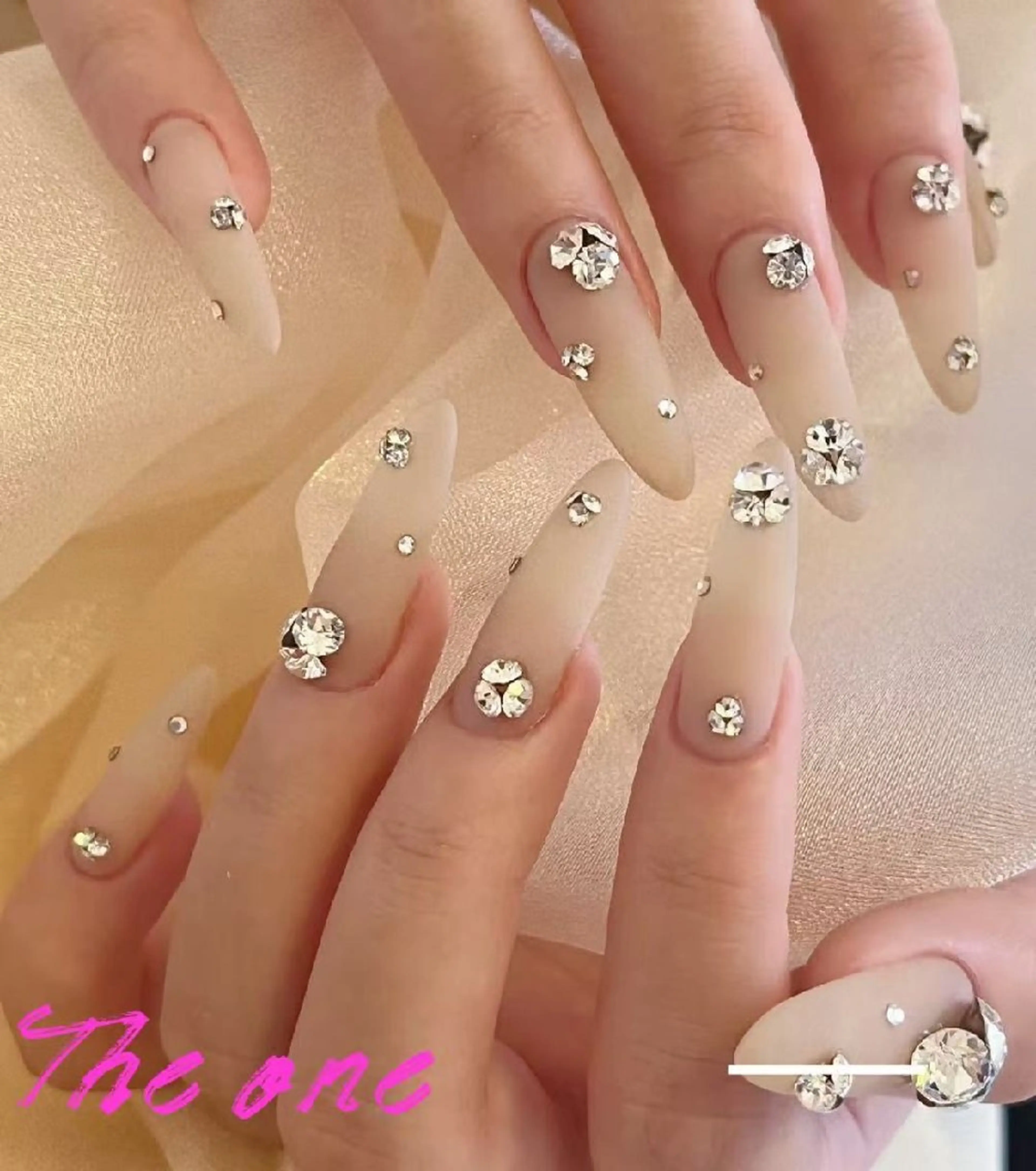 ネイル Theone栄店 田口のネイルデザイン