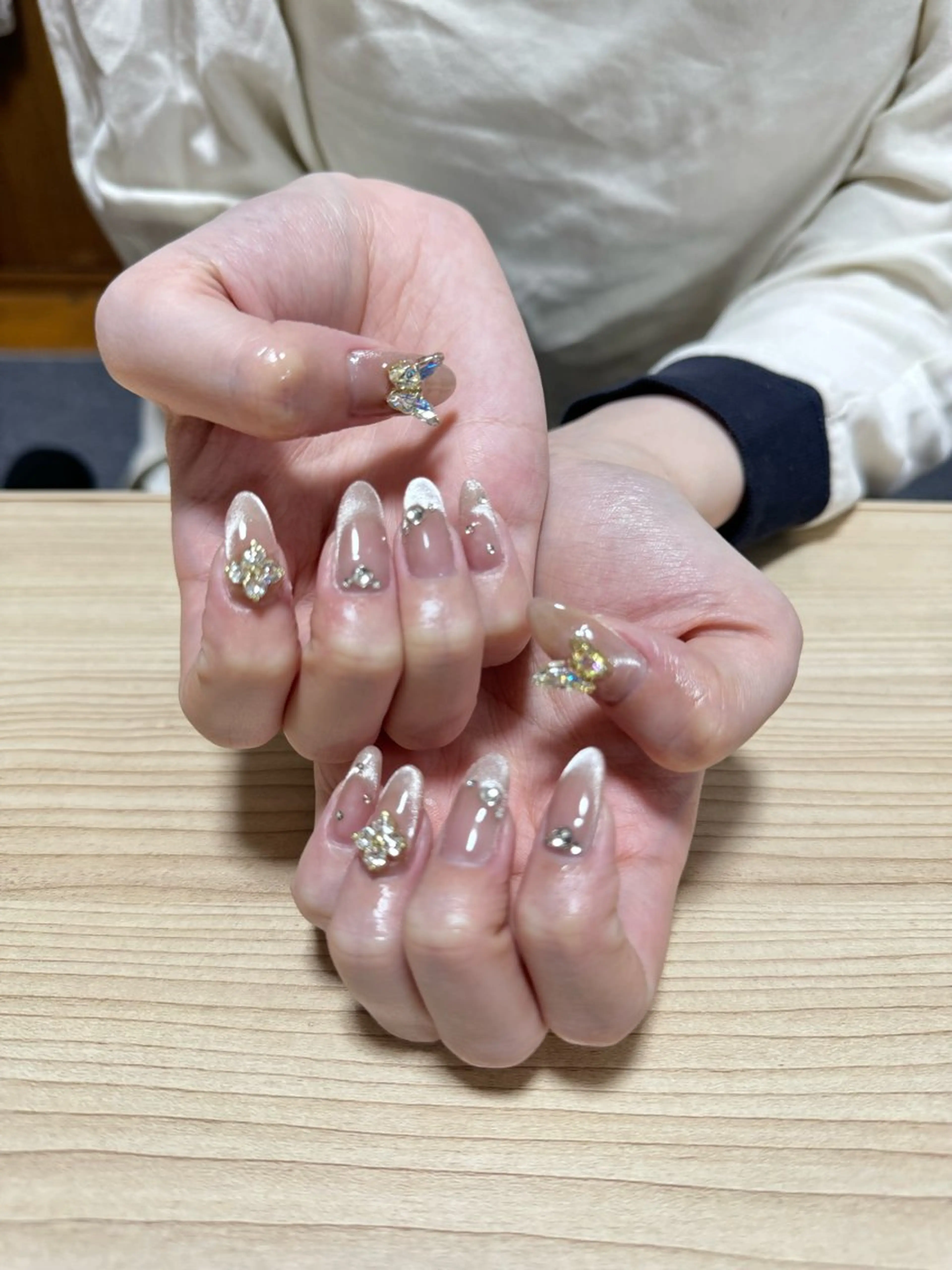 ネイル マグネットネイル ハンドネイル luz 【ﾙｽﾞ】のネイルデザイン