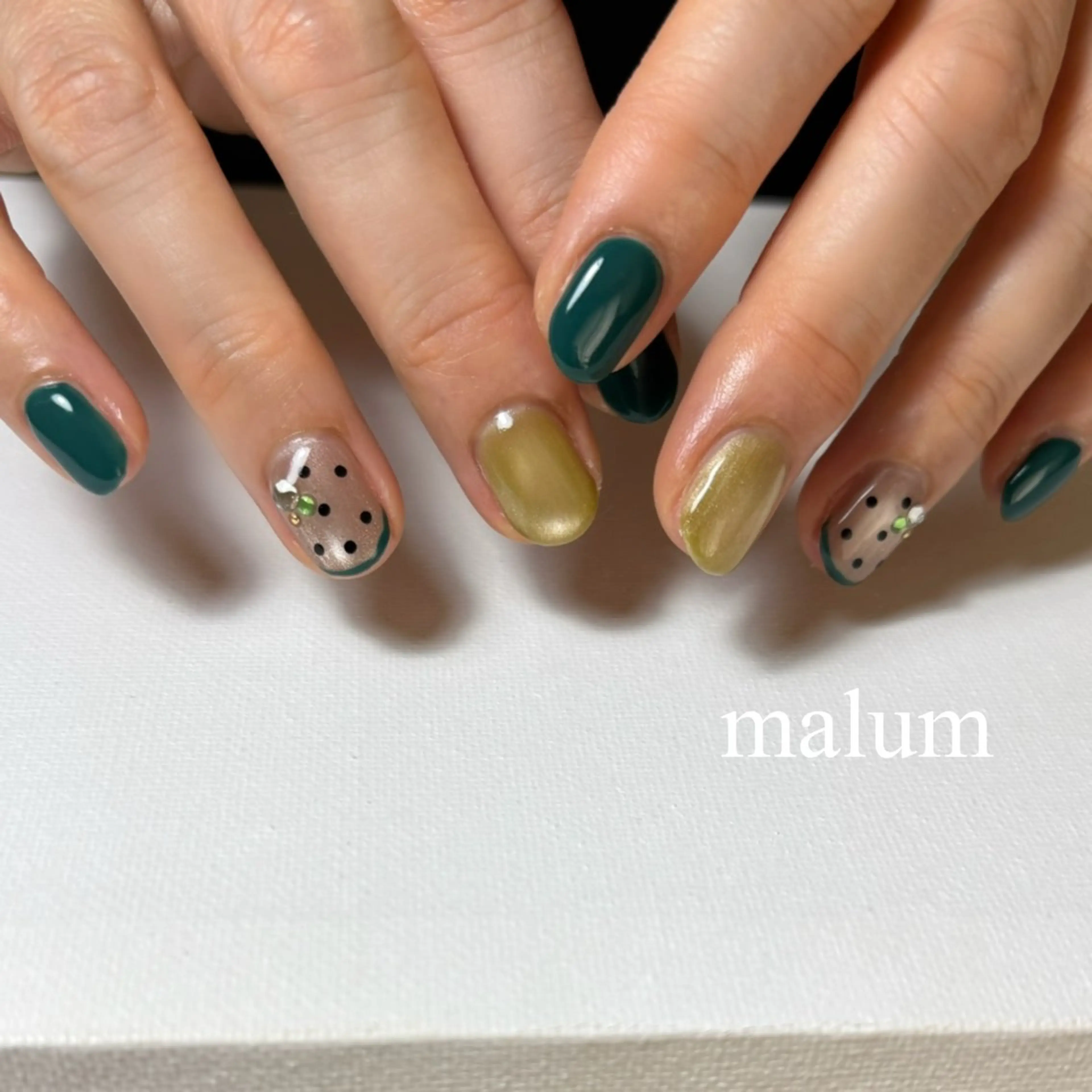 ネイル ハンドネイル malum nailのネイルデザイン