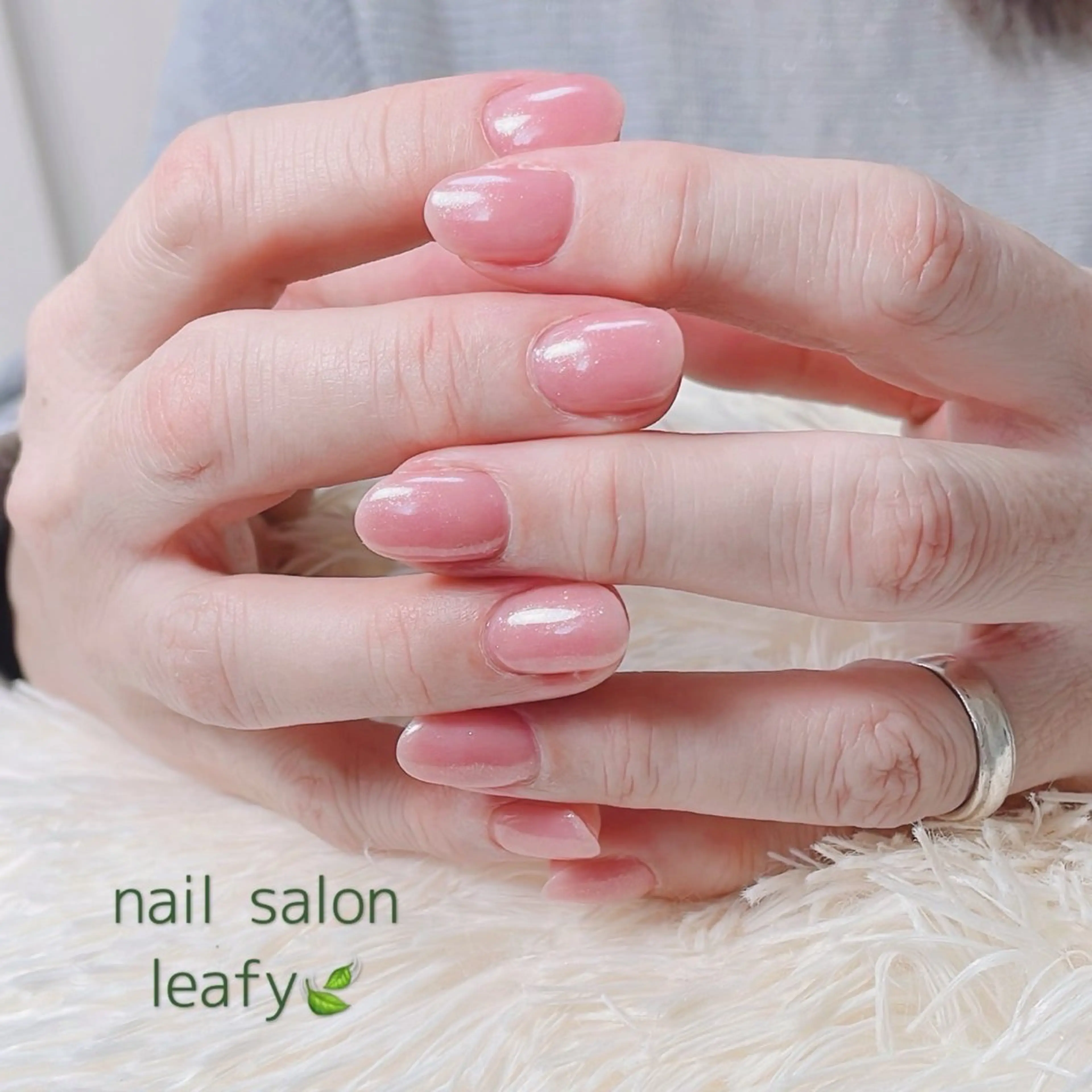ネイル ワンカラーネイル ハンドネイル ネイルサロン leafyのネイルデザイン