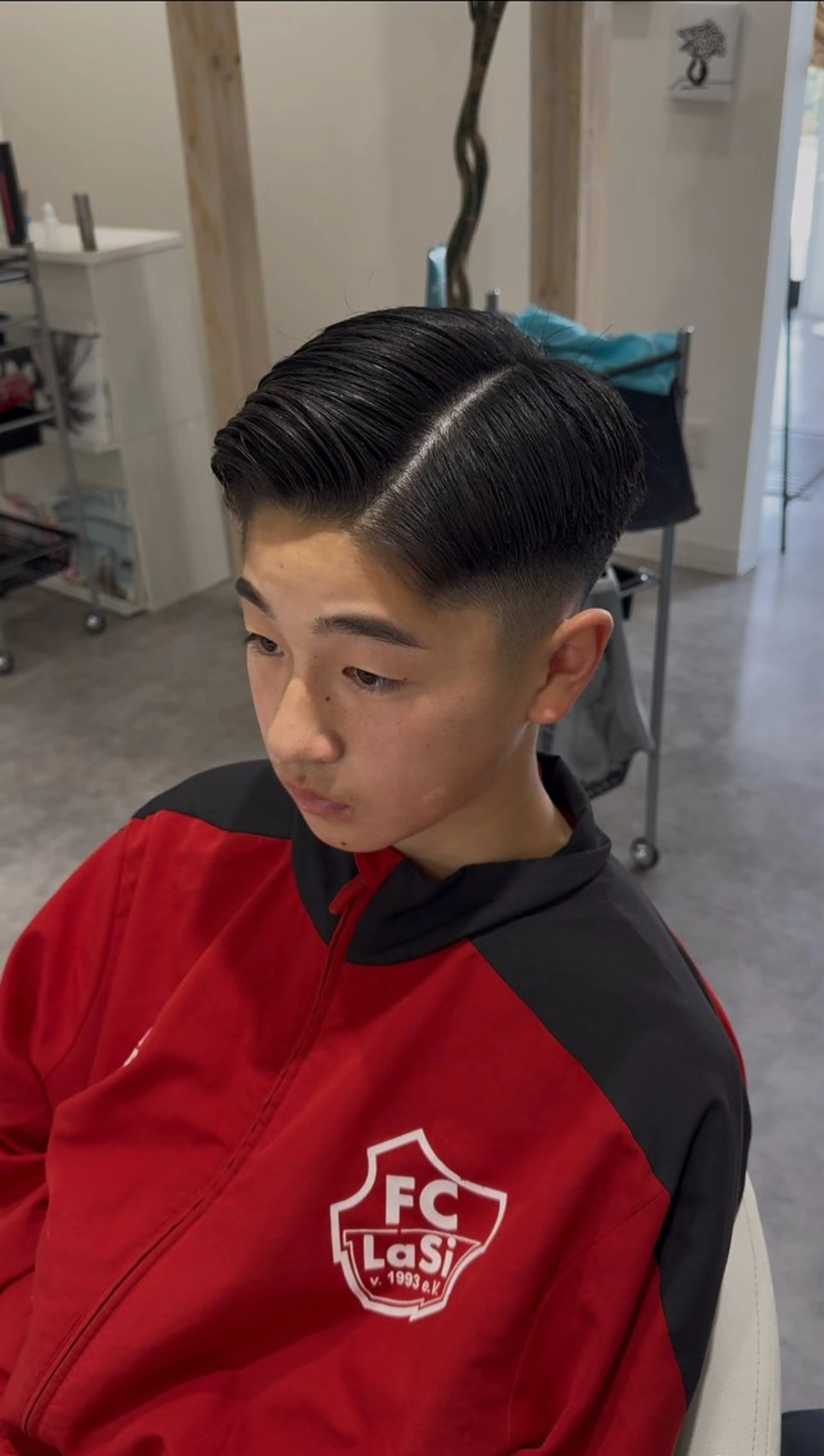 メンズ フェードカット 七三 カット メンズ特化美容師 若林陸のヘアスタイル