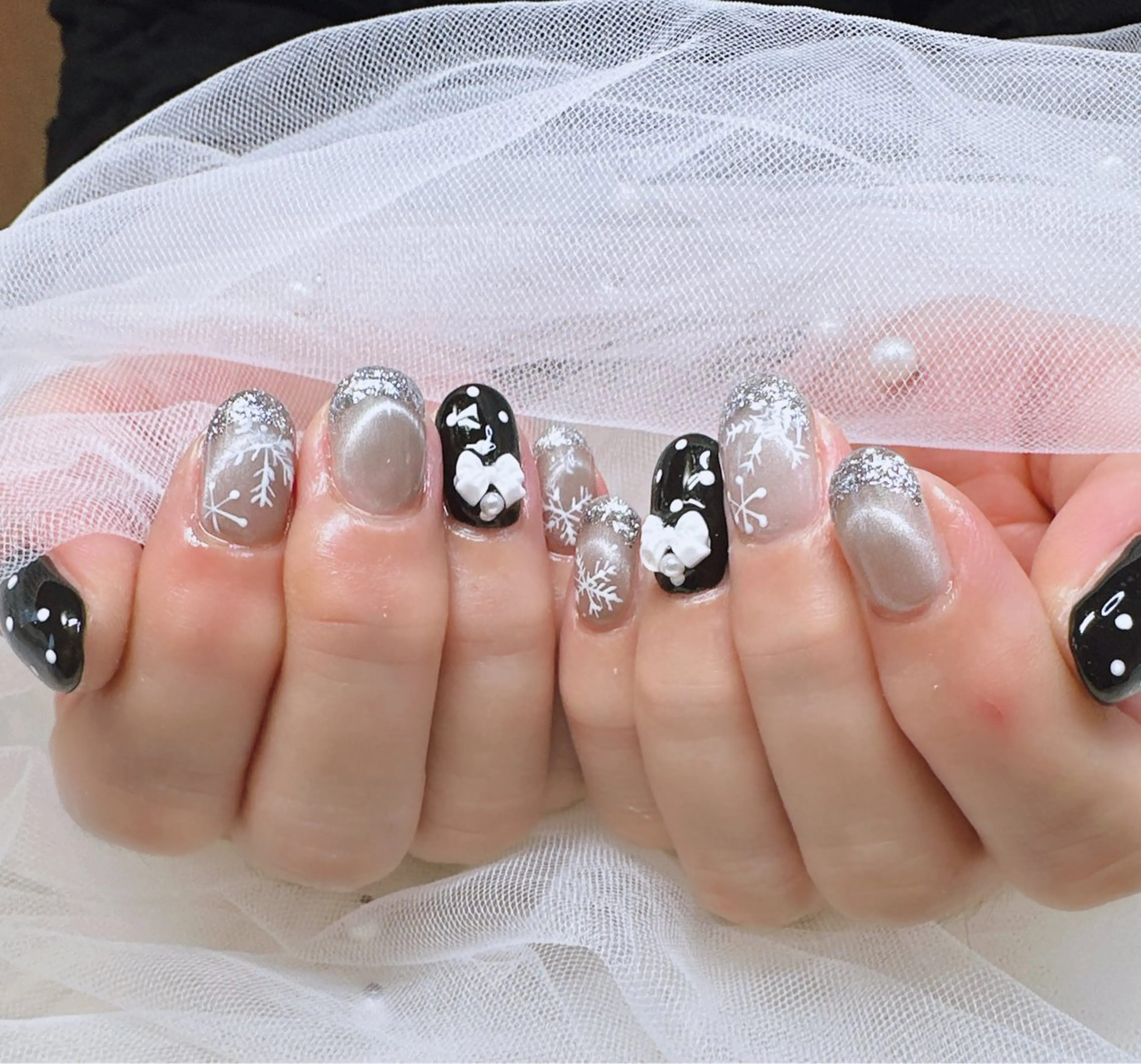 ネイル 高島 夏海のネイルデザイン