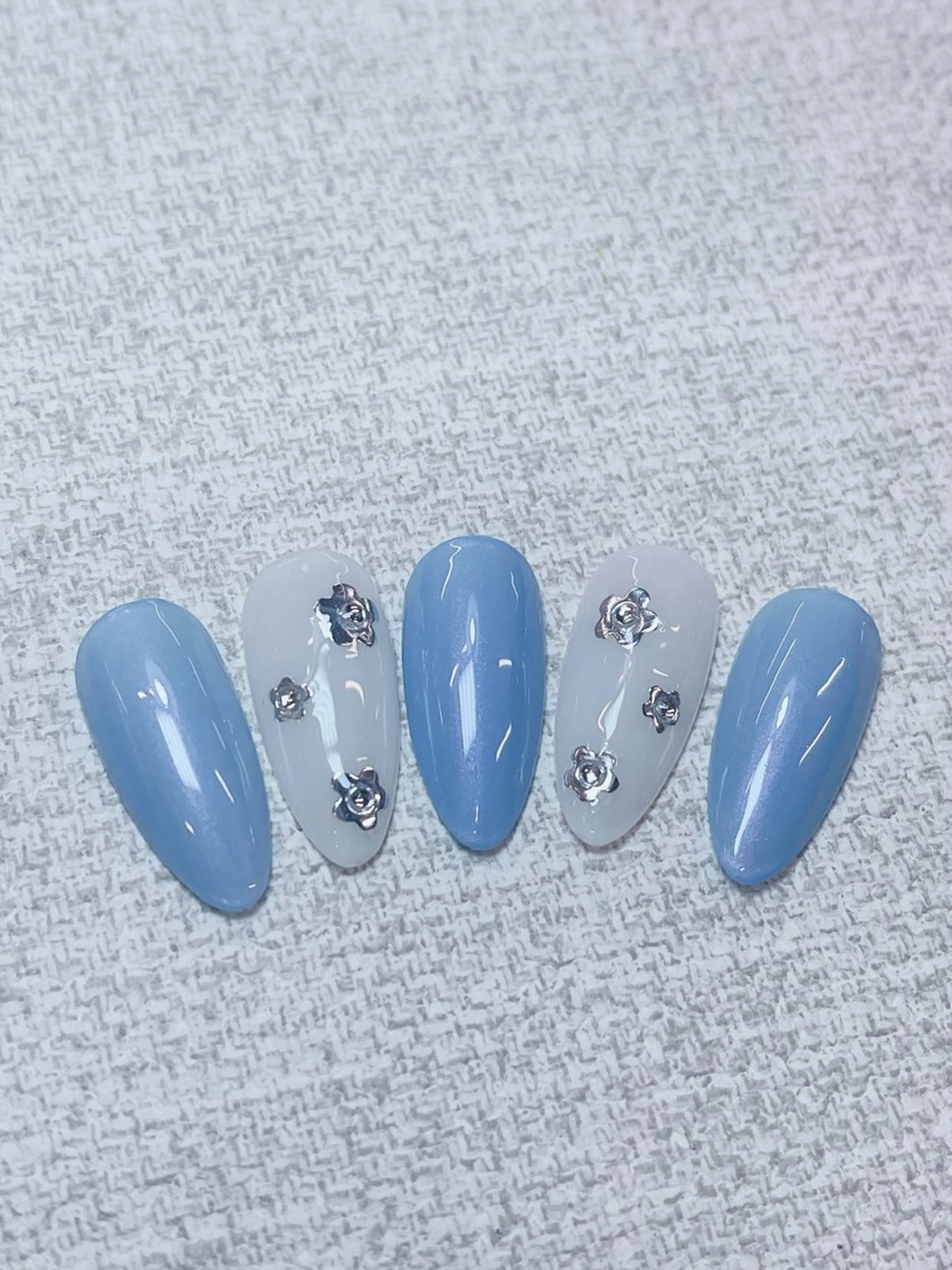ネイル チークネイル 成人式 フレンチネイル グラデーション 氷ネイル・うるうるネイル ハンドネイル DUO MI nail salonのネイルデザイン