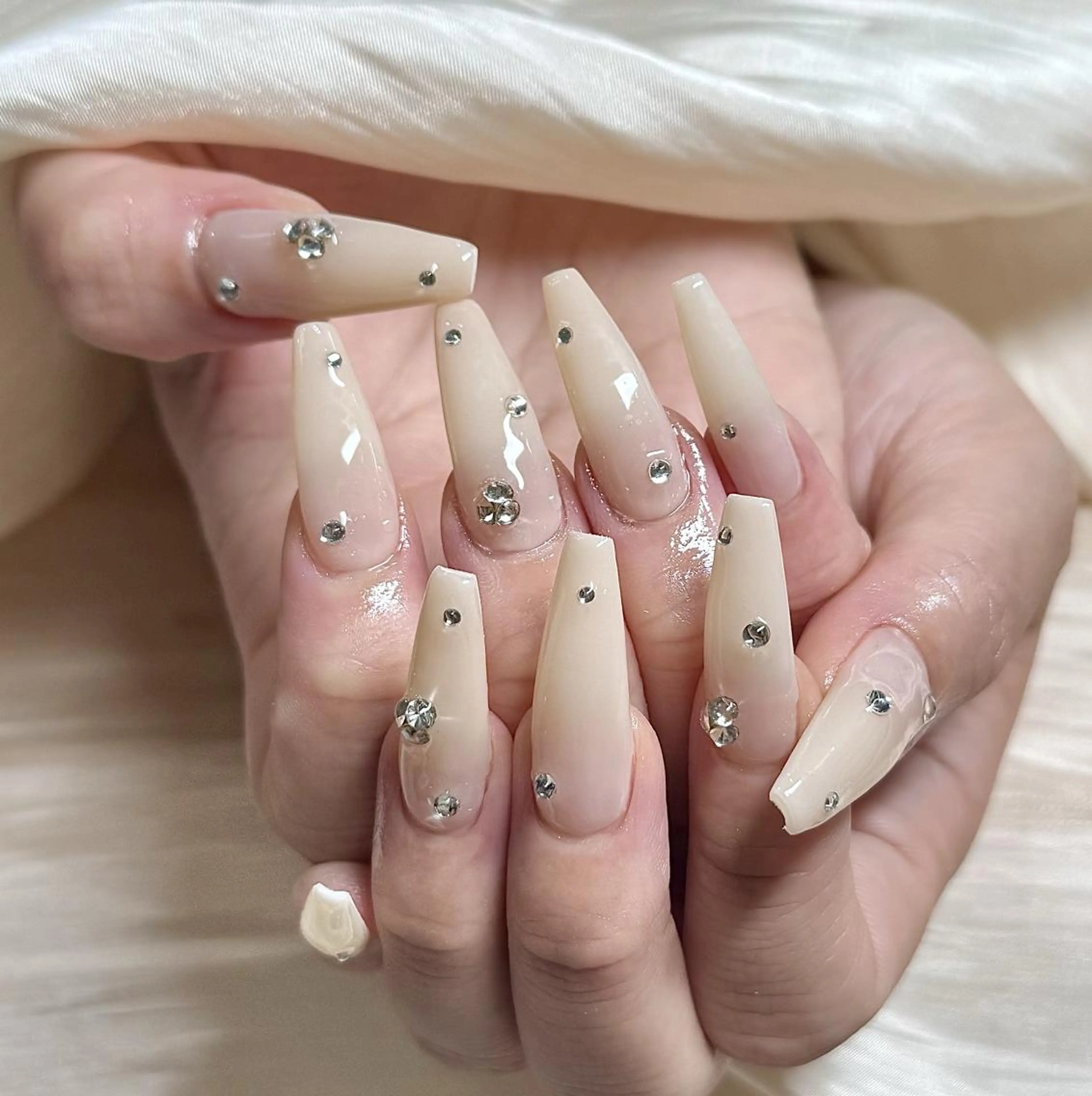 ネイル ハンドネイル ハンドケア 🍑 momo_nailのネイルデザイン