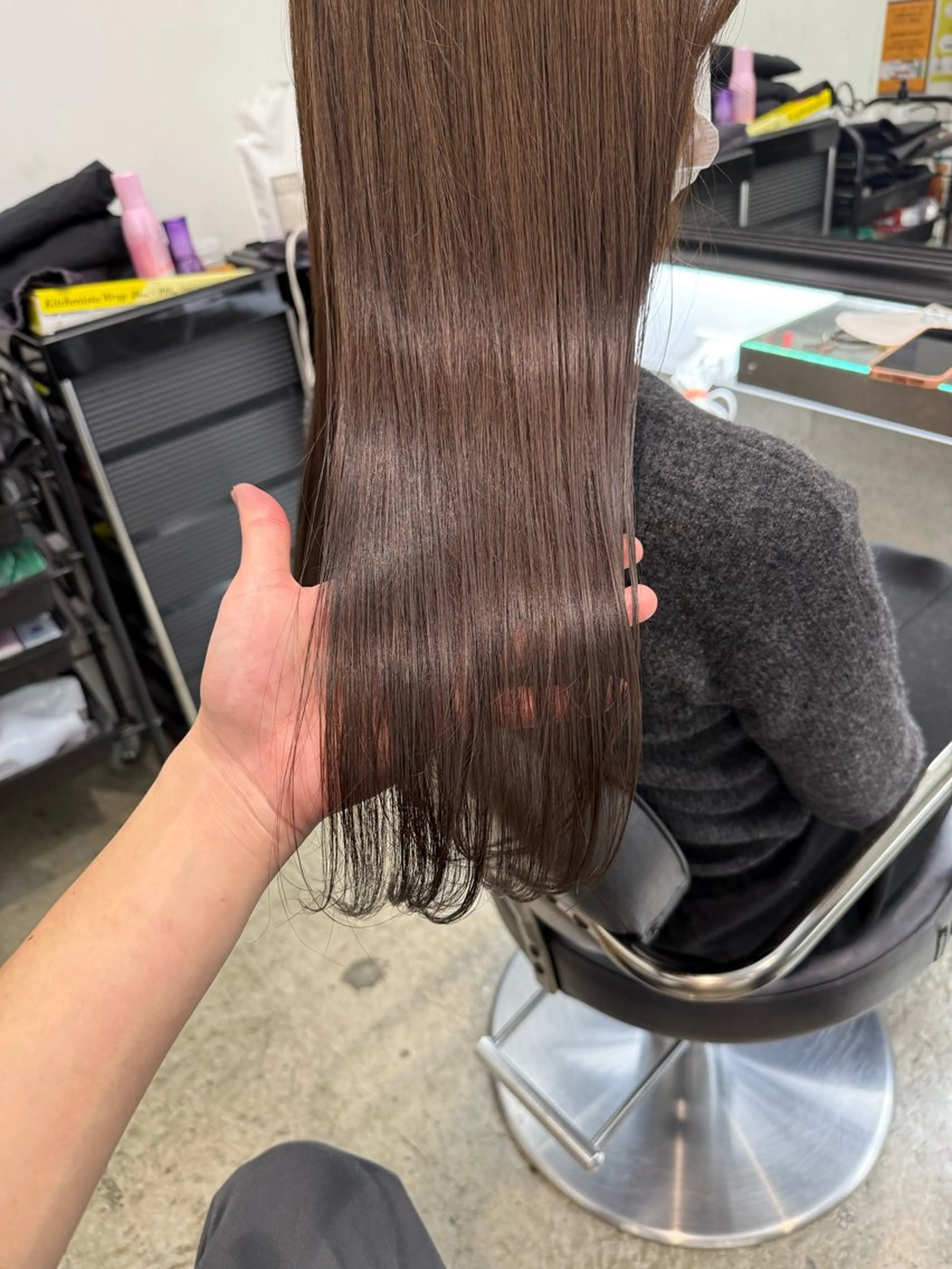 ロング カラー 透明感カラー ヘアカラー YUTO歴9年 ベージュの透明感得意のヘアスタイル