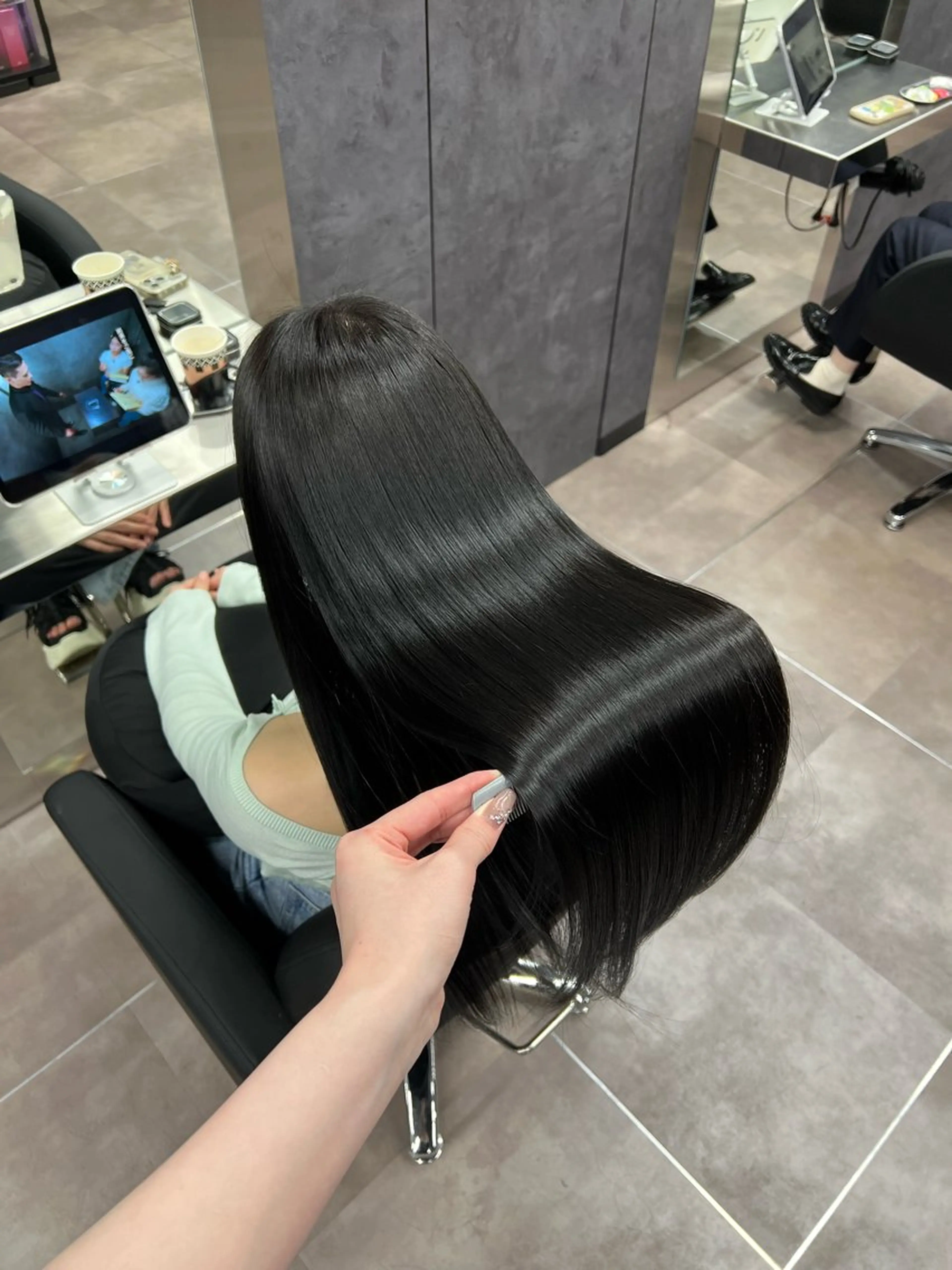 ロング カット ヘアカラー 縮毛矯正 トリートメント 🩶髪質改善/新宿 /saaya🩶のヘアスタイル