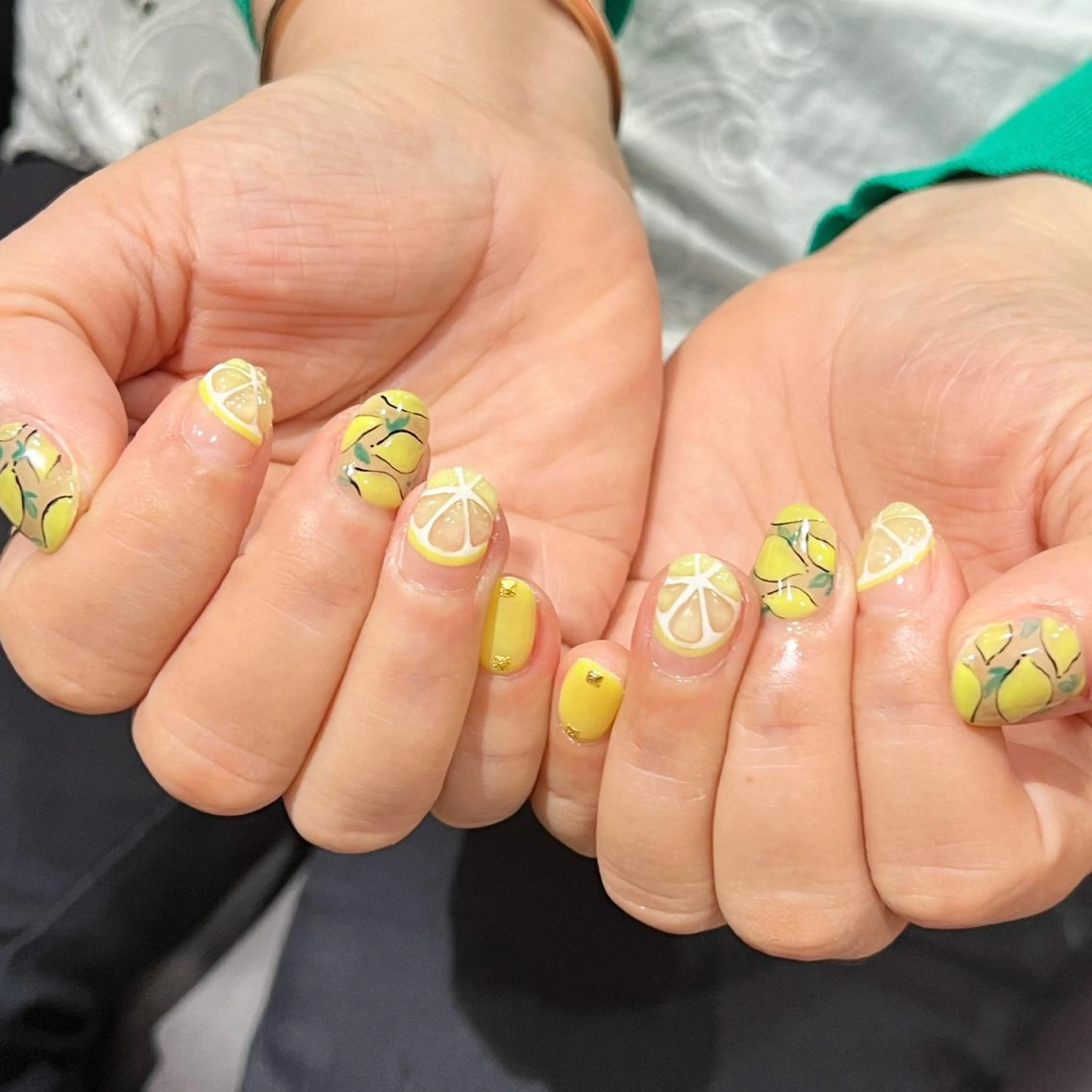 ネイル ハンドネイル OAKたまプラ MiKiのネイルデザイン