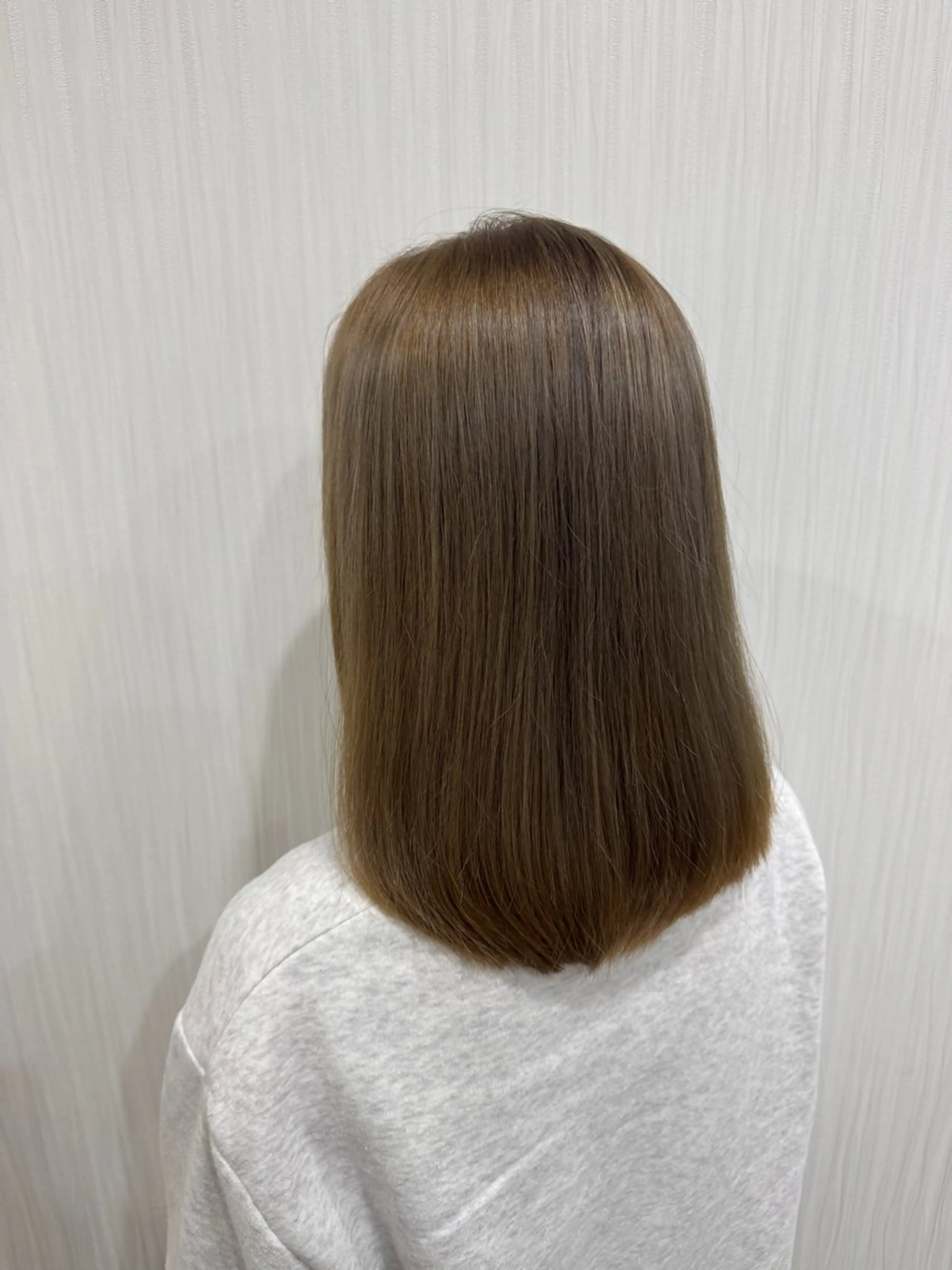 ミディアム カラー エクステ ひょう/germeのヘアスタイル