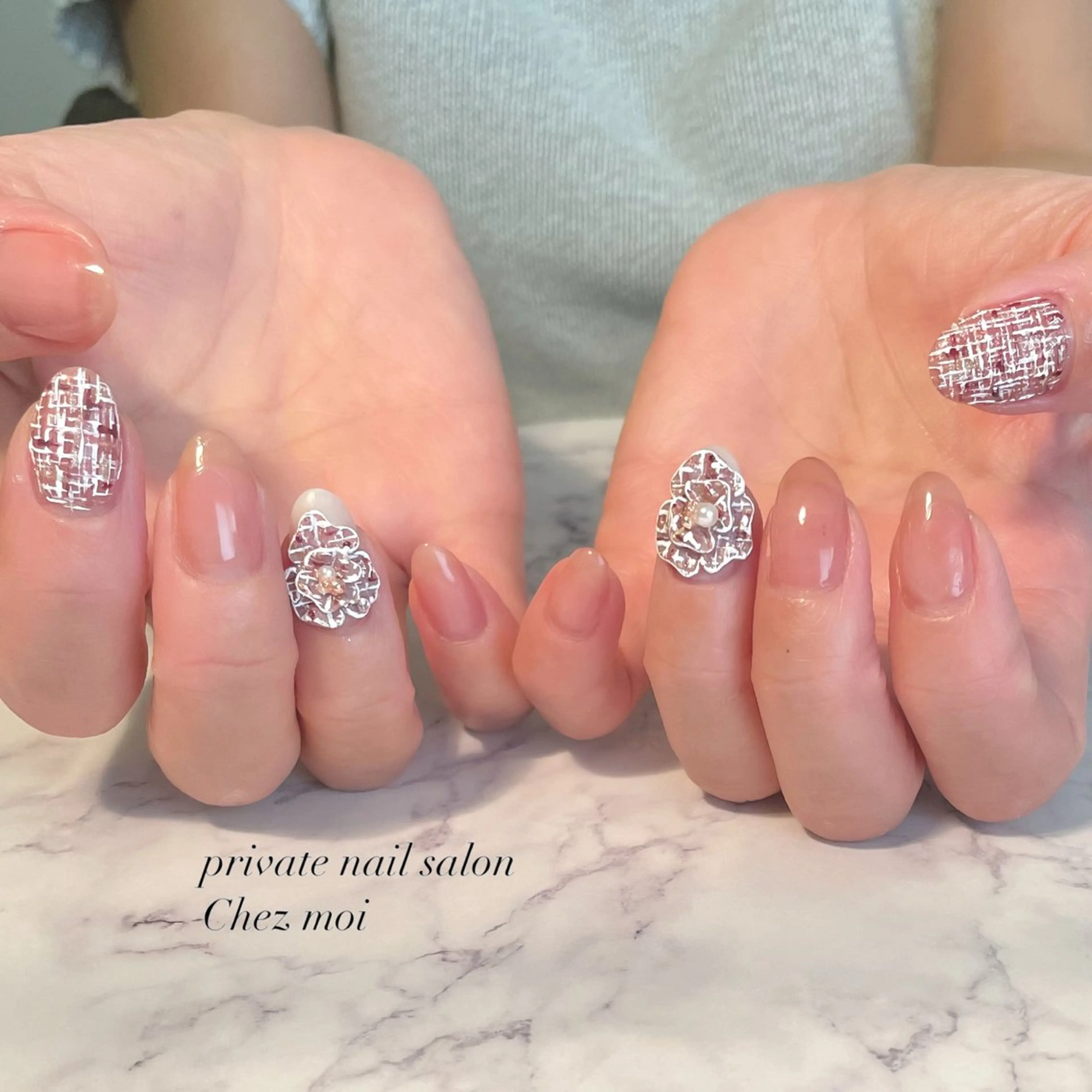 ネイル フラワーネイル ツイードネイル KOMINE TOMOKOのネイルデザイン