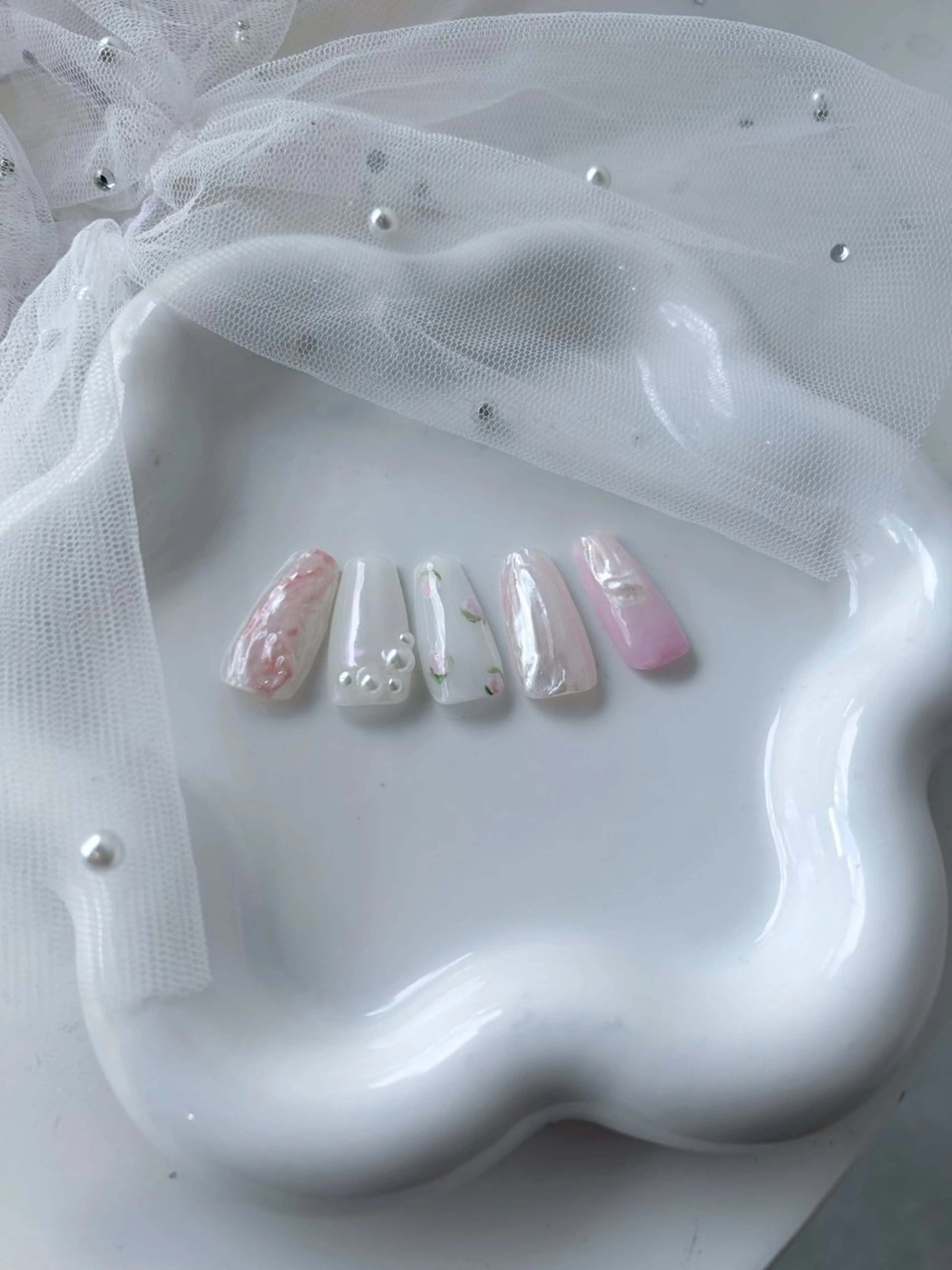 ネイル アートネイル ニュアンスネイル ストーンネイル vante yudukiのネイルデザイン