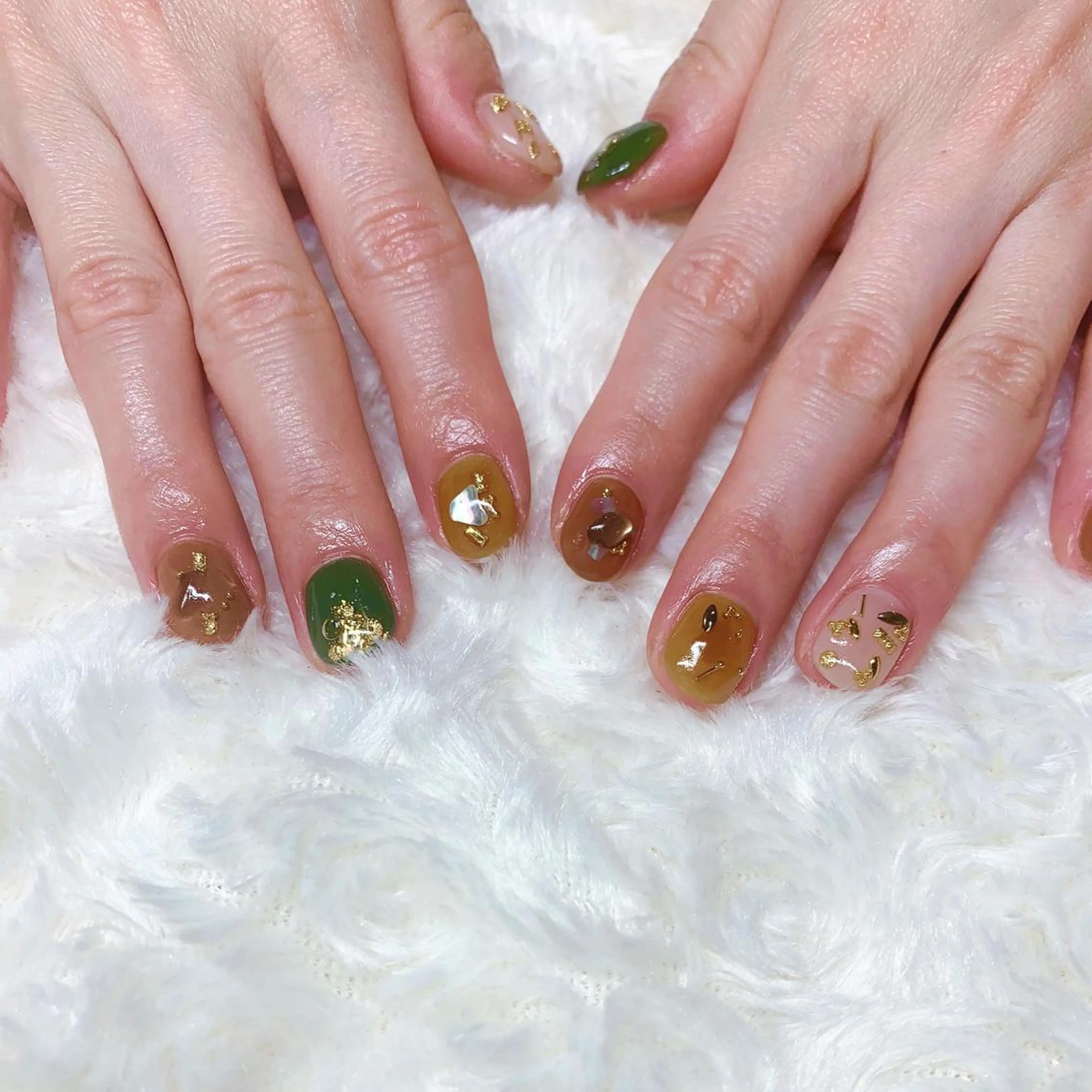 カラー ネイル ハンドネイル Cozy_ ilumのネイルデザイン