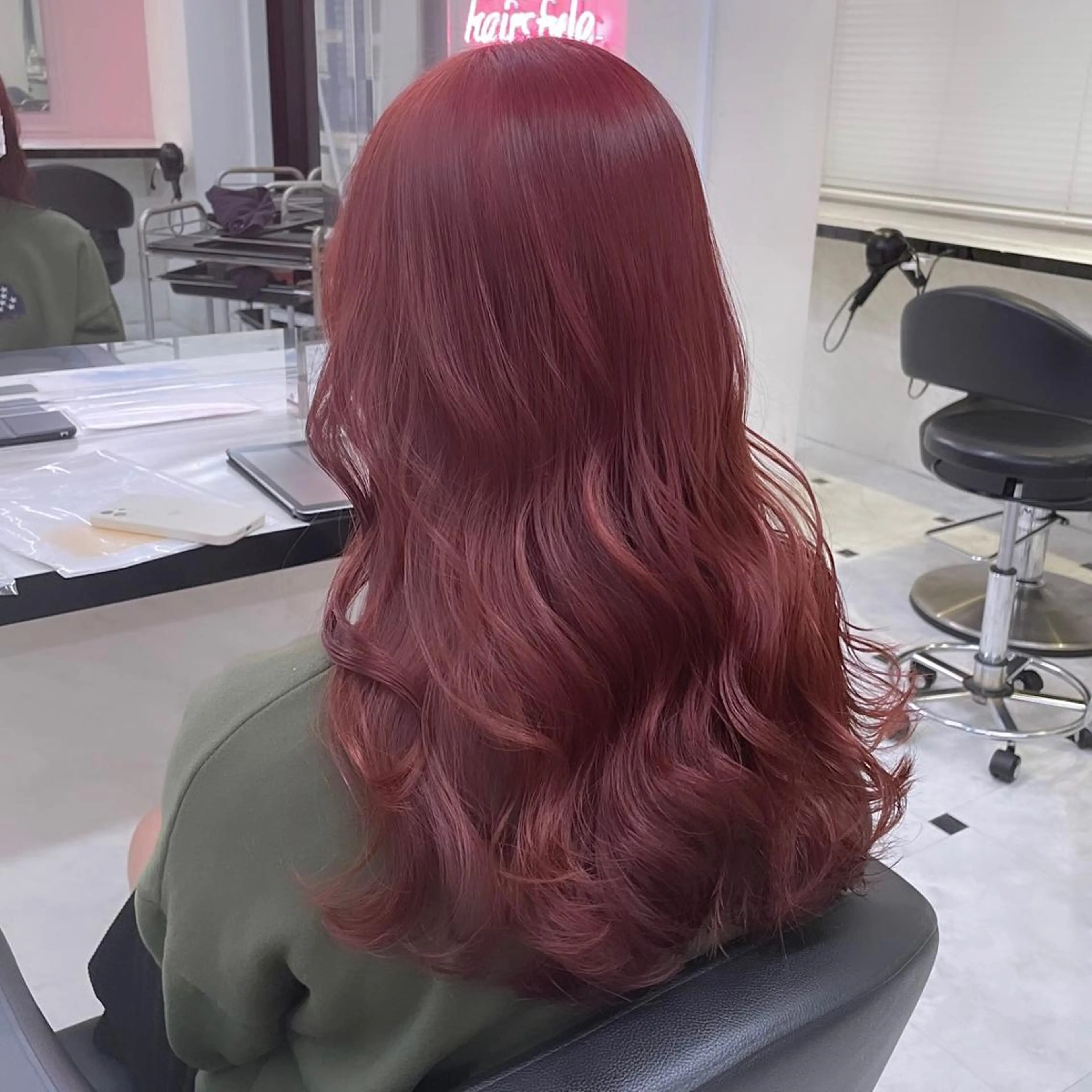 セミロング カラー 🩰透明感カラー♡ UTA🩰のヘアスタイル