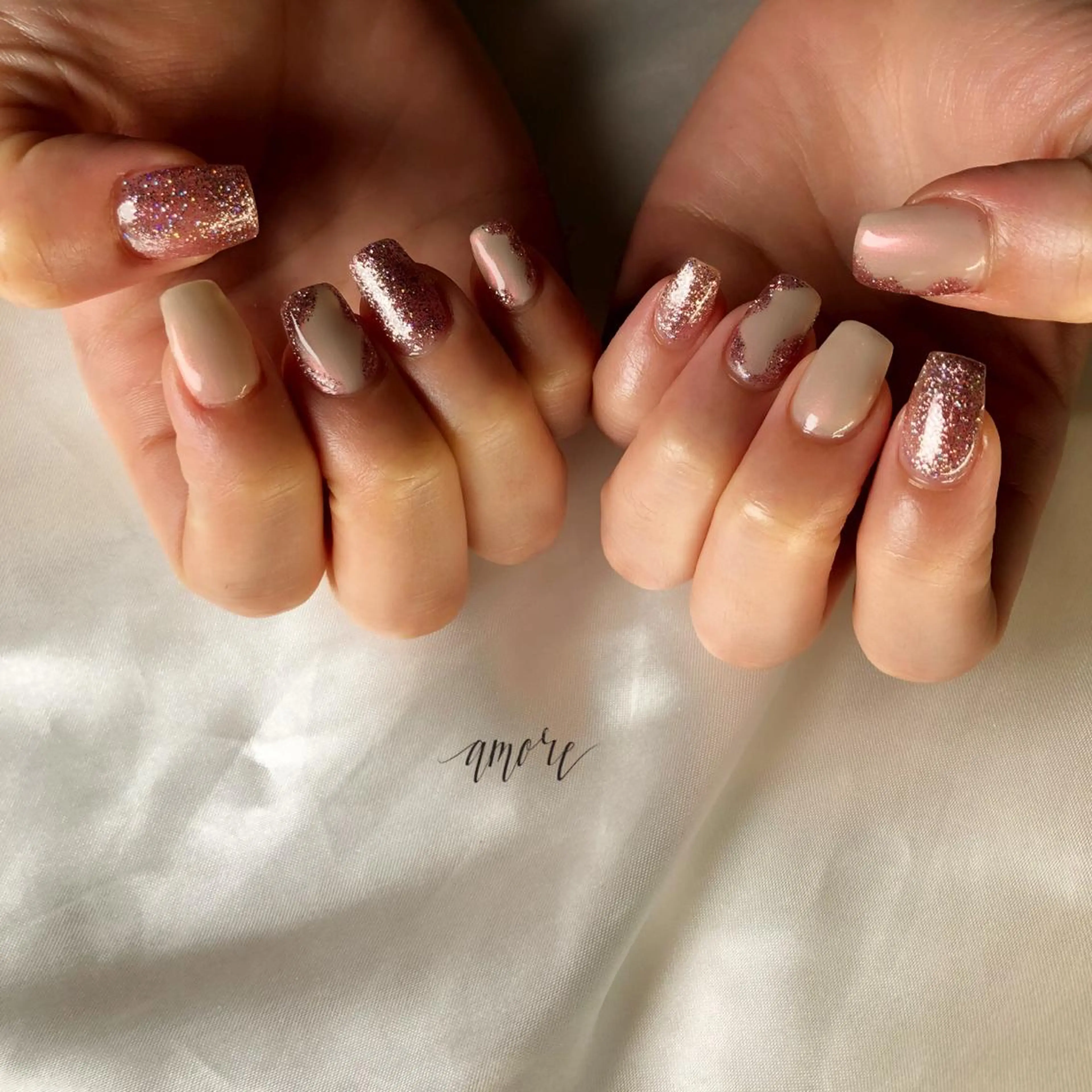 ネイル ジェルネイル 氷ネイル・うるうるネイル マグネットネイル ミラーネイル ニュアンスネイル You kyehwaのネイルデザイン