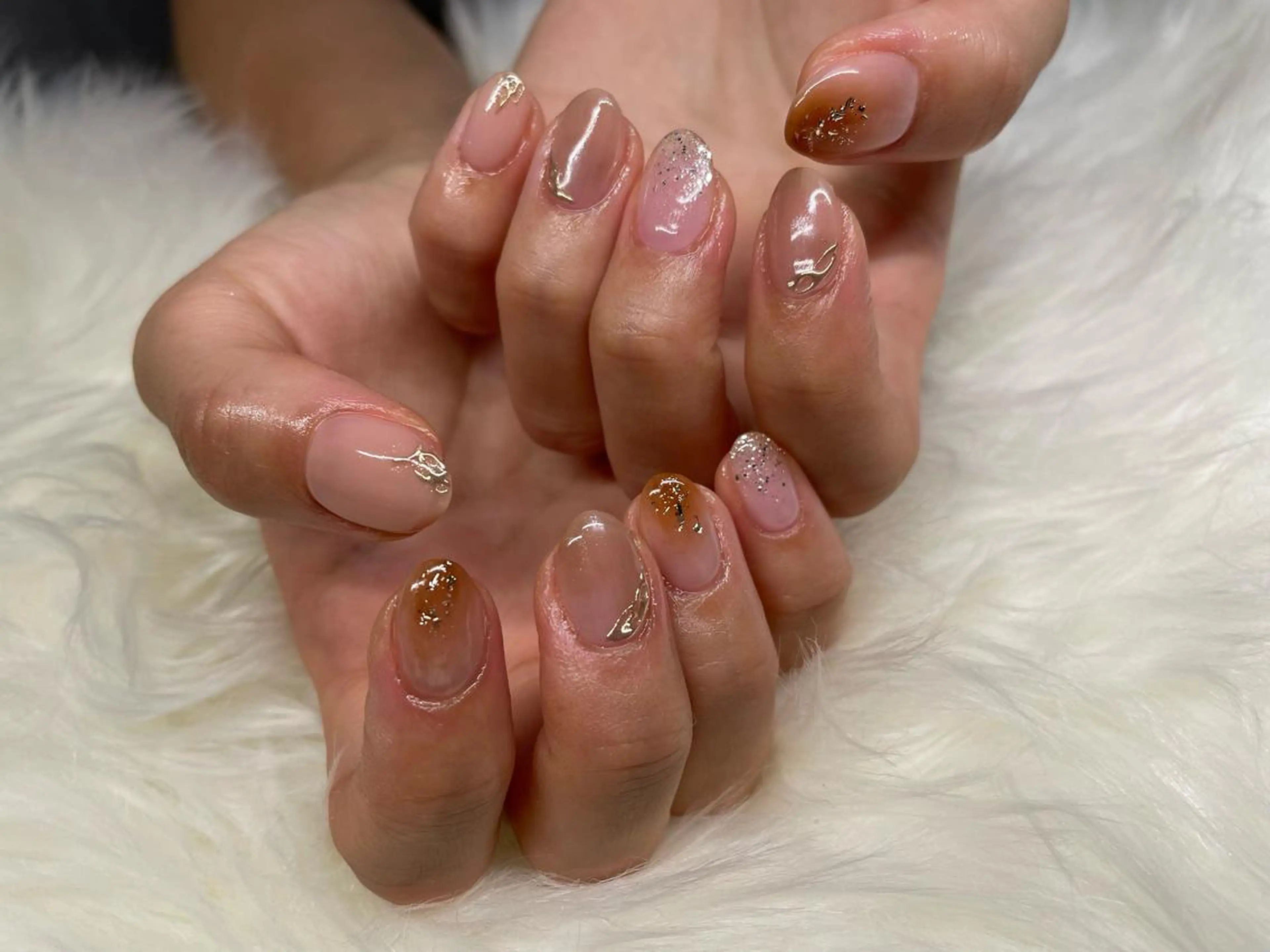 ロング カラー ヘアアレンジ キッズ ネイル マツエク・マツパ アイブロウ 福田 加奈のネイルデザイン