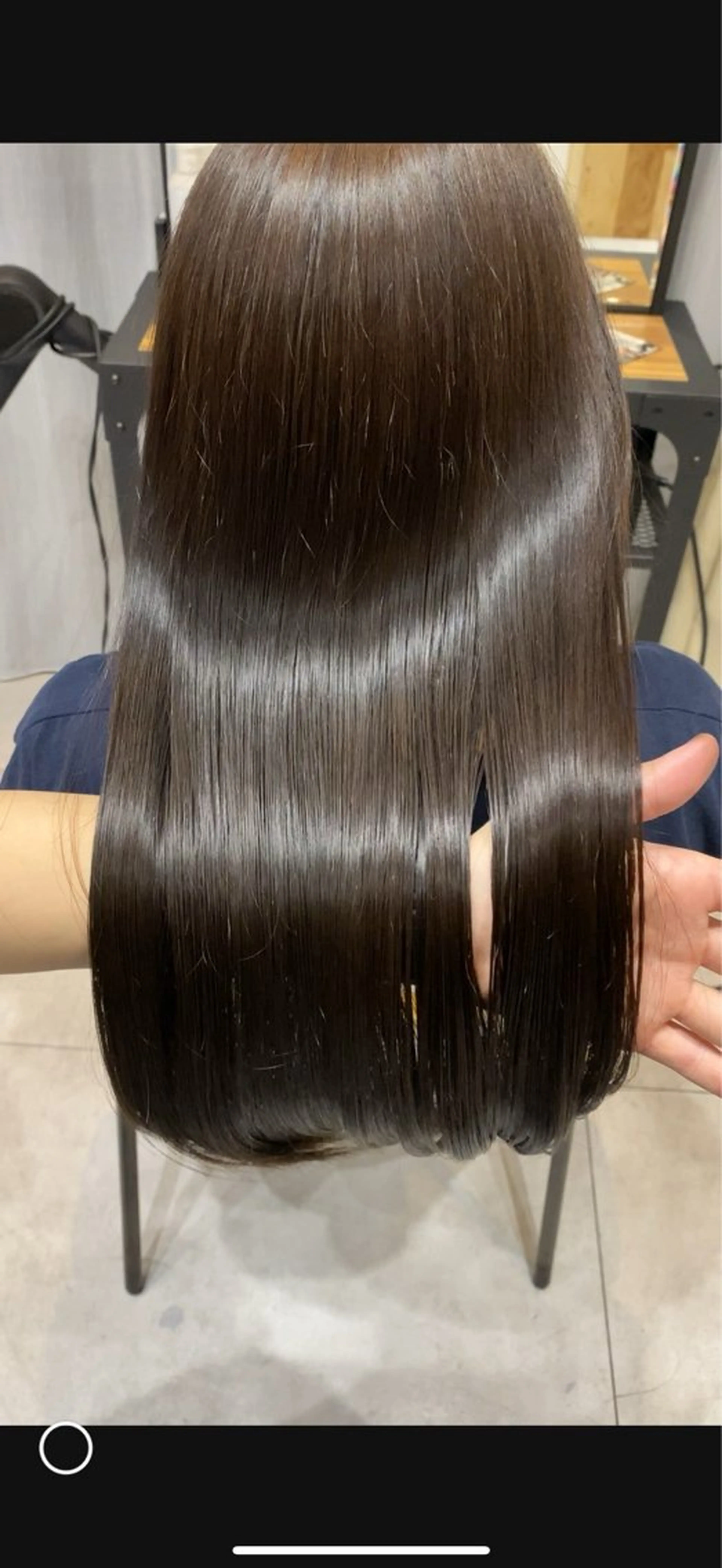 ロング こはる.⋆𝜗𝜚／ 谷町／透明感カラーのヘアスタイル